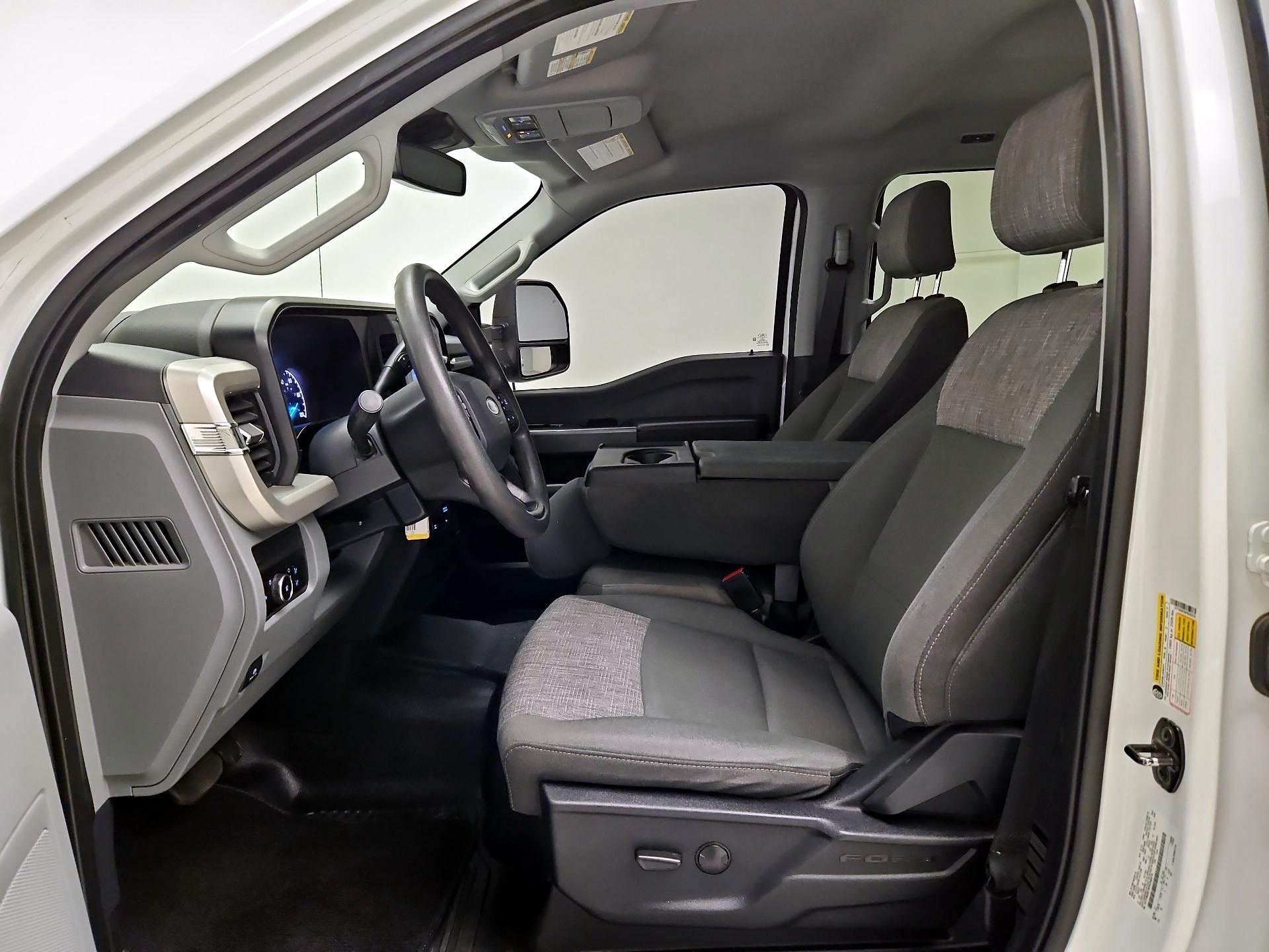 Thumbnail: 2023 Ford F-250 - 11