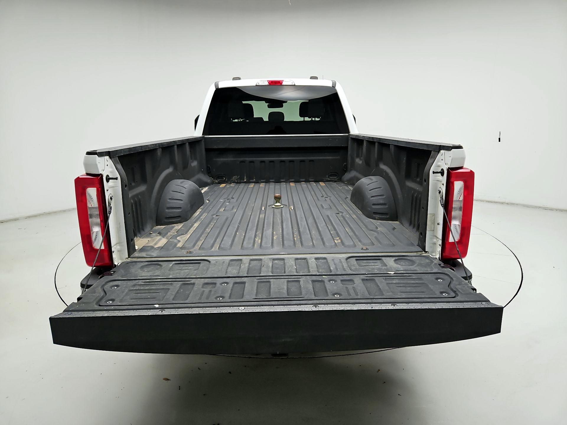 Thumbnail: 2023 Ford F-250 - 18