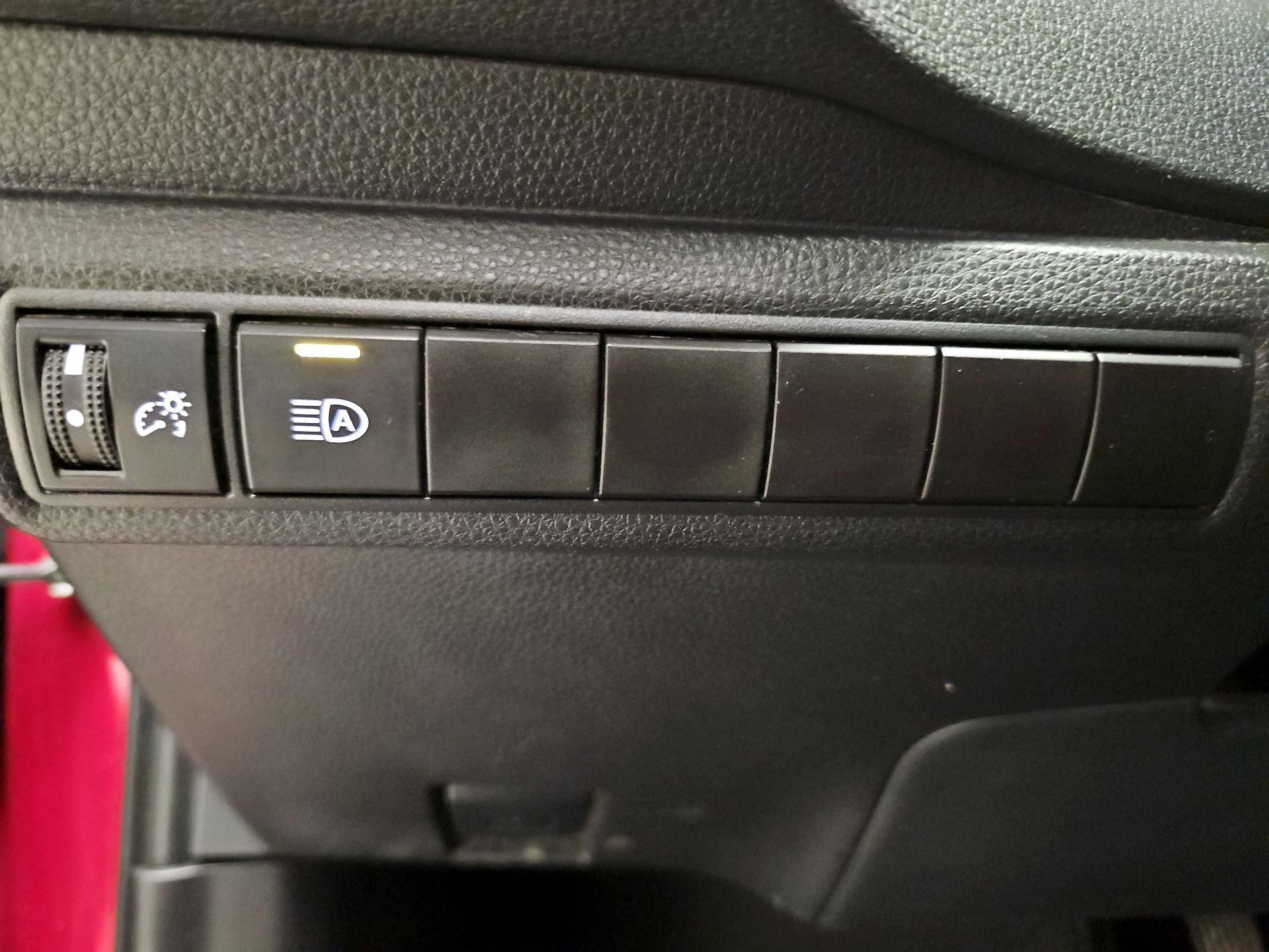 Thumbnail: 2023 Toyota Corolla - 13