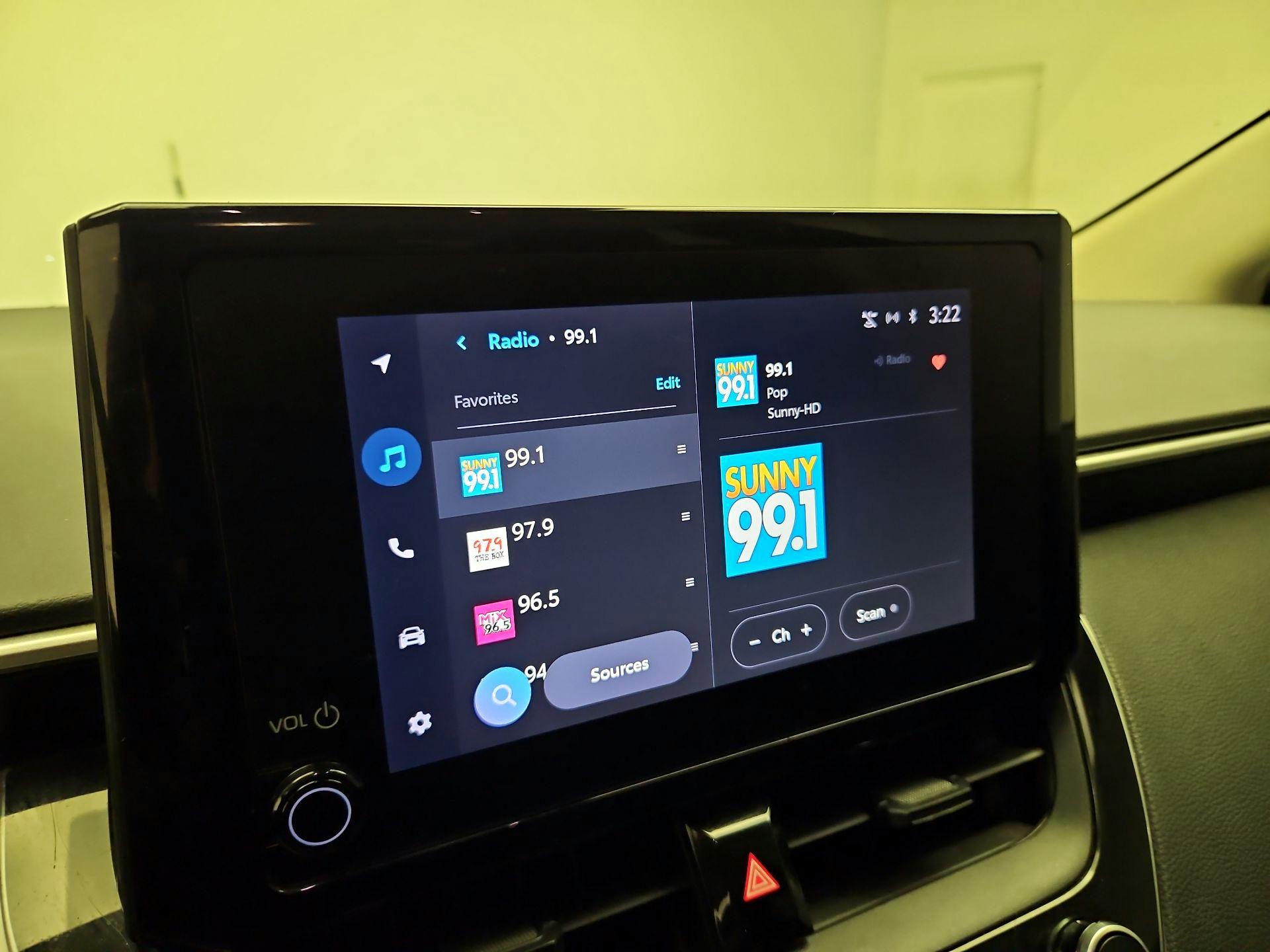 Thumbnail: 2023 Toyota Corolla - 15