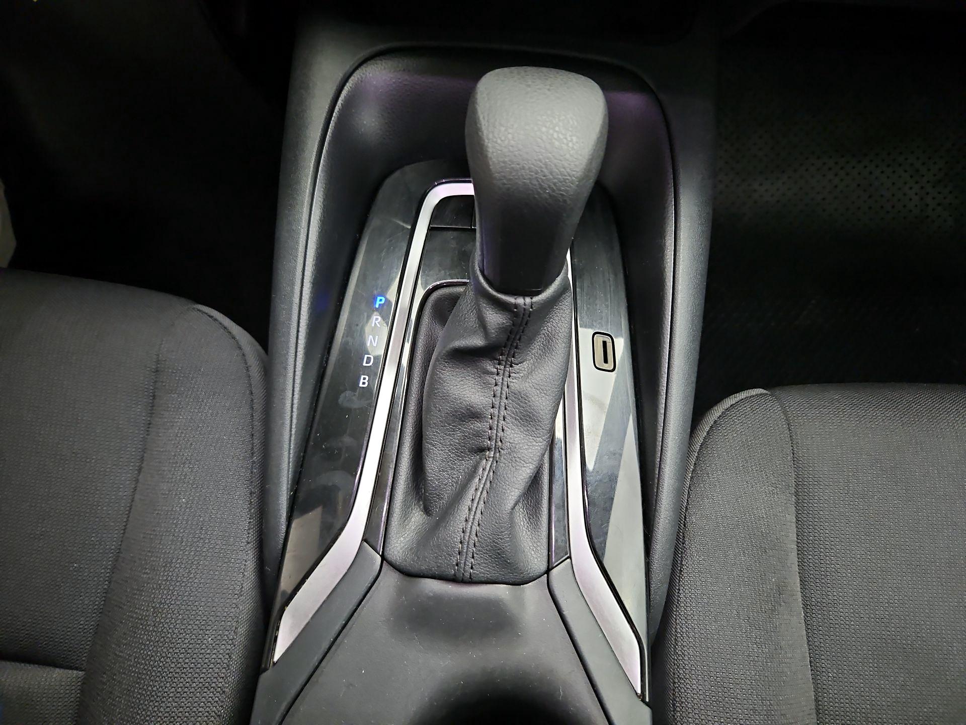 Thumbnail: 2023 Toyota Corolla - 17