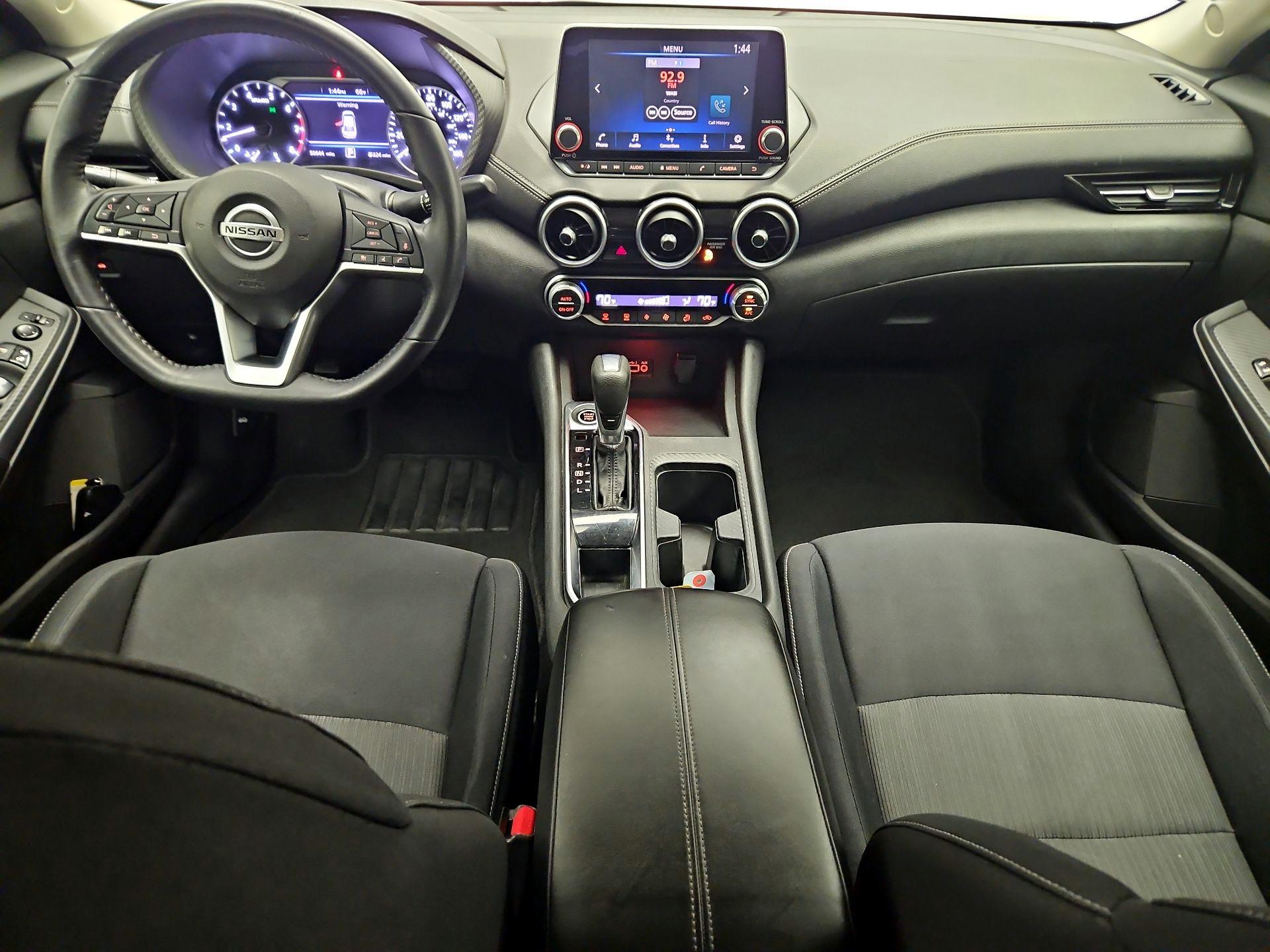 Thumbnail: 2020 Nissan Sentra - 9