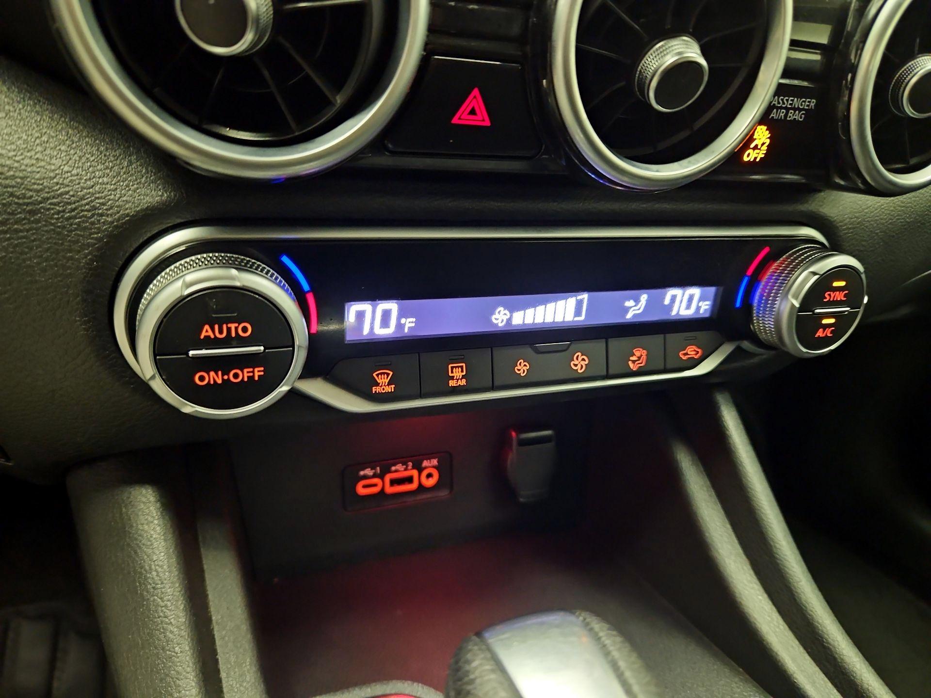 Thumbnail: 2020 Nissan Sentra - 16