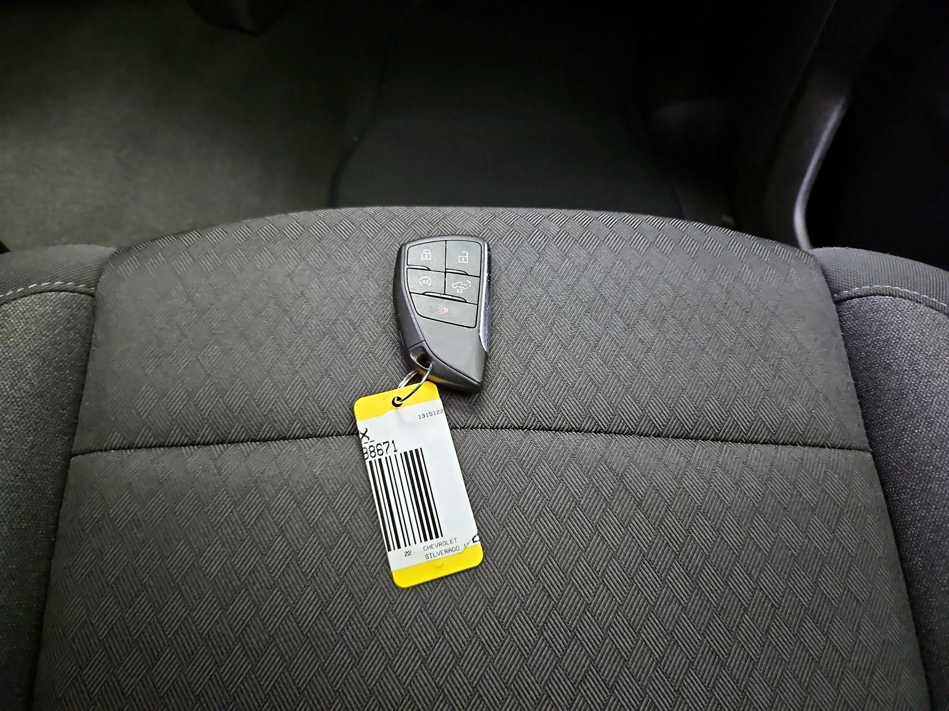 Thumbnail: 2022 Chevrolet Silverado 1500 - 20