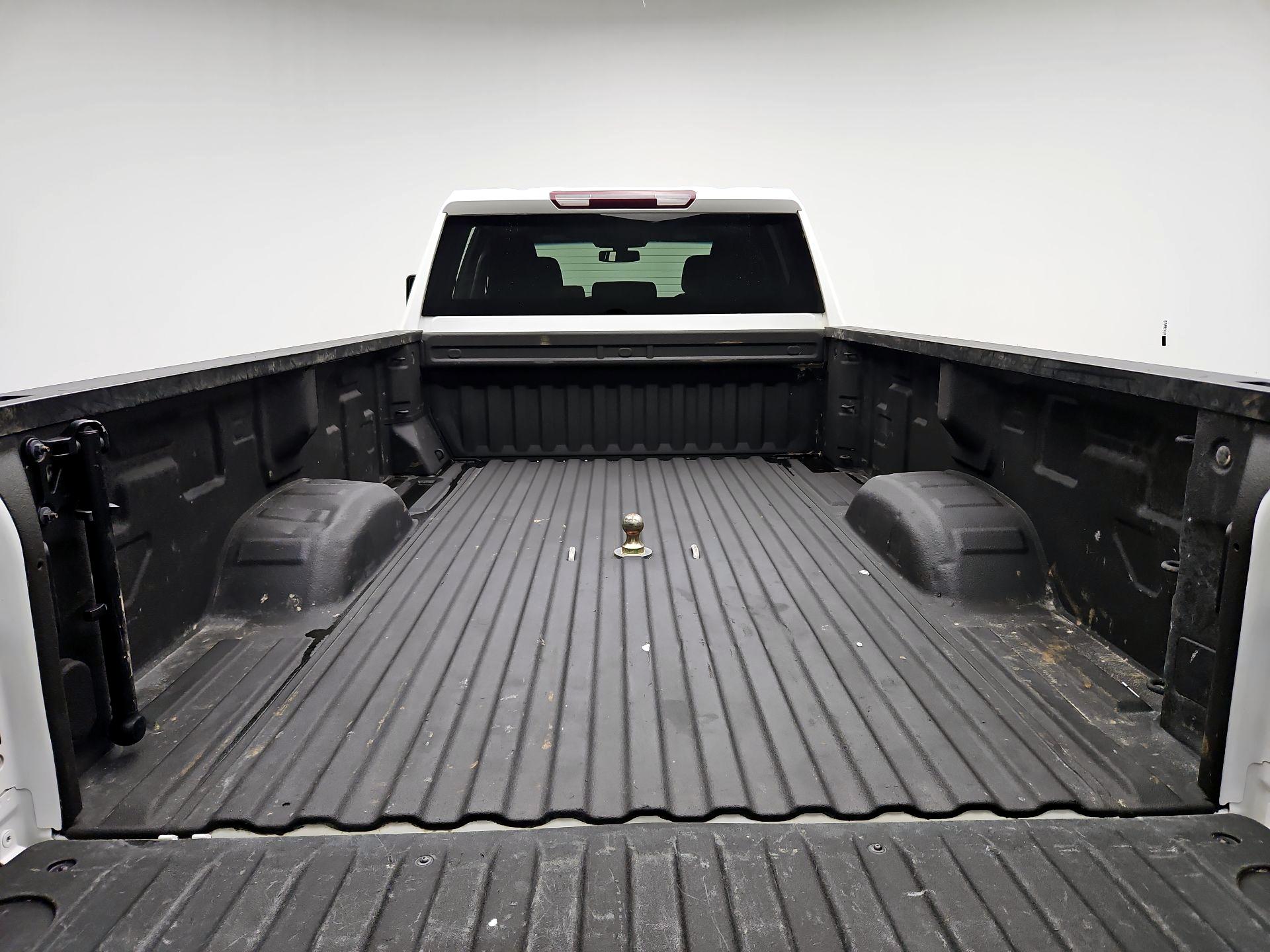 Thumbnail: 2023 GMC Sierra 2500 - 20