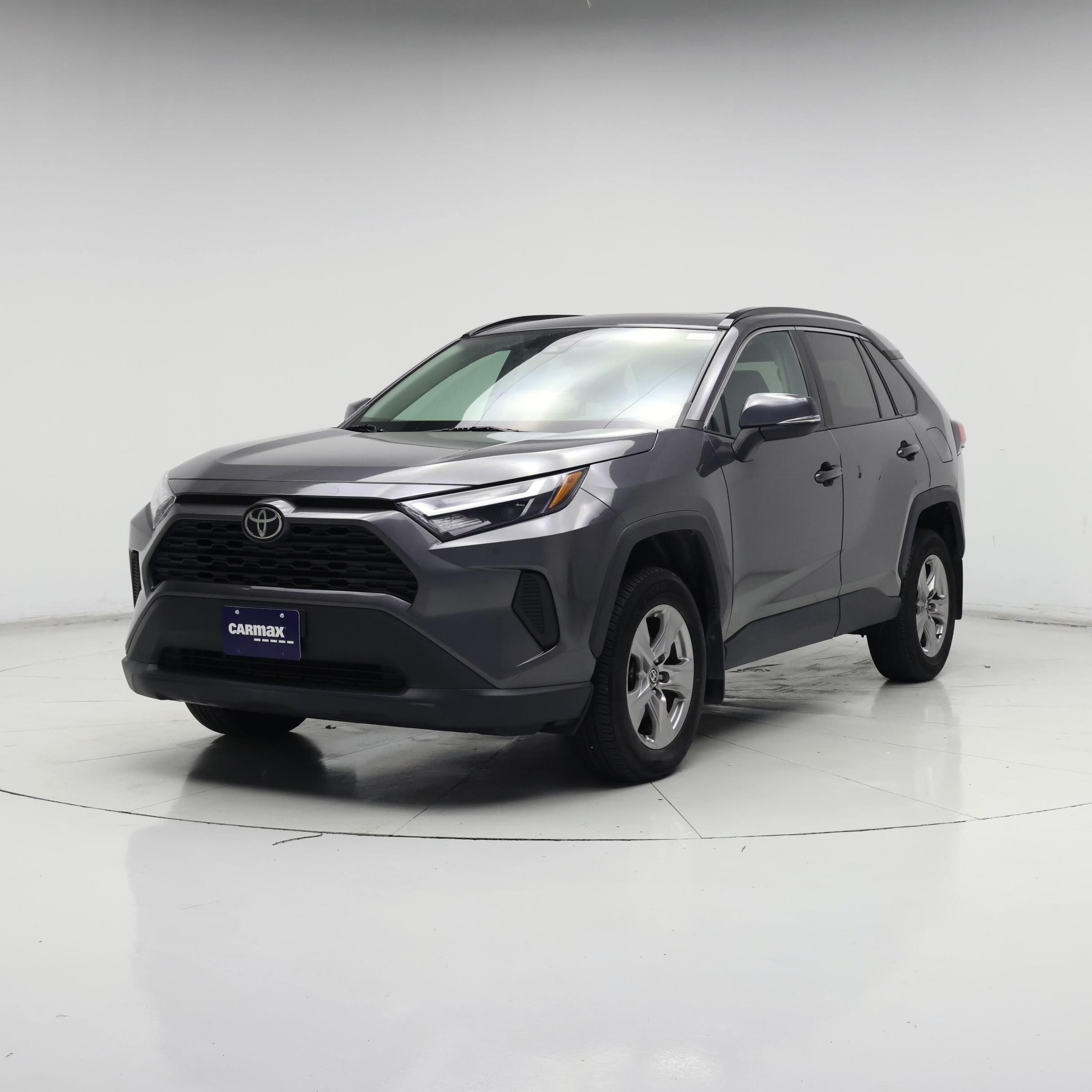 Thumbnail: 2022 Toyota RAV4 - 4