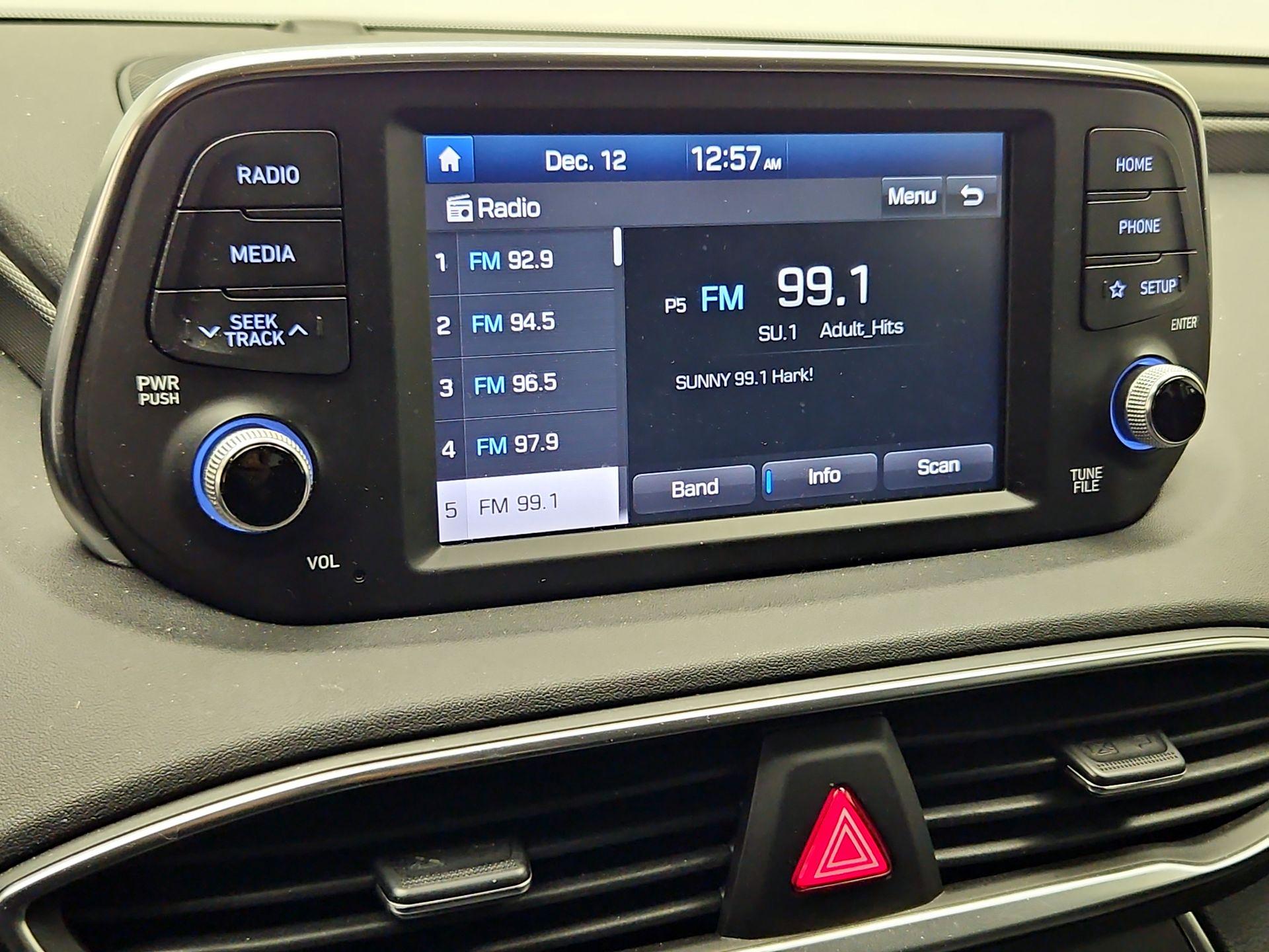 Thumbnail: 2019 Hyundai Santa Fe - 15