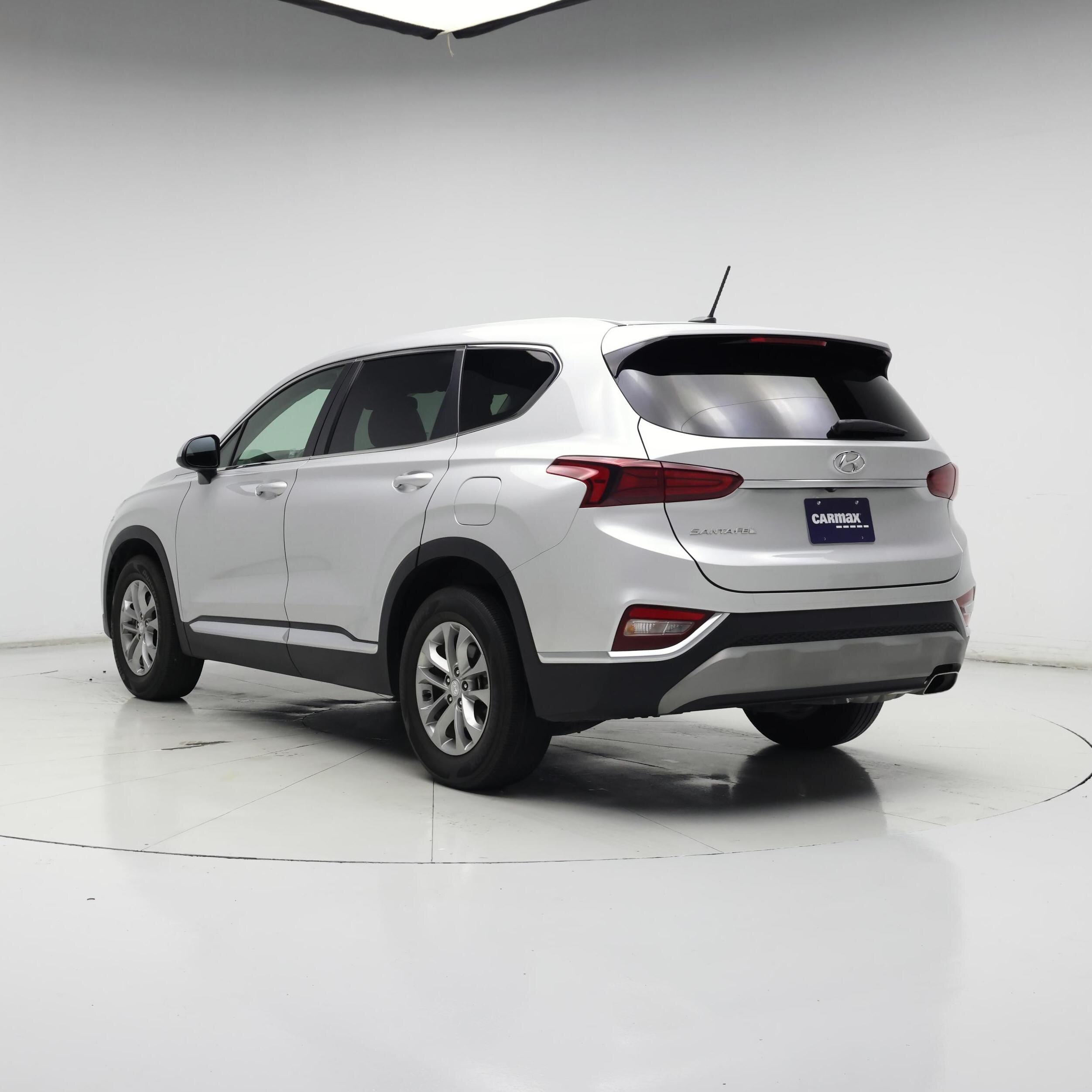 Thumbnail: 2019 Hyundai Santa Fe - 2