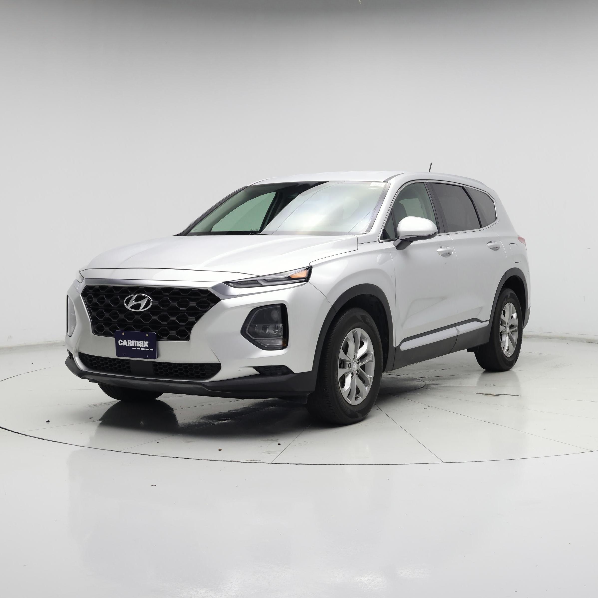 Thumbnail: 2019 Hyundai Santa Fe - 4