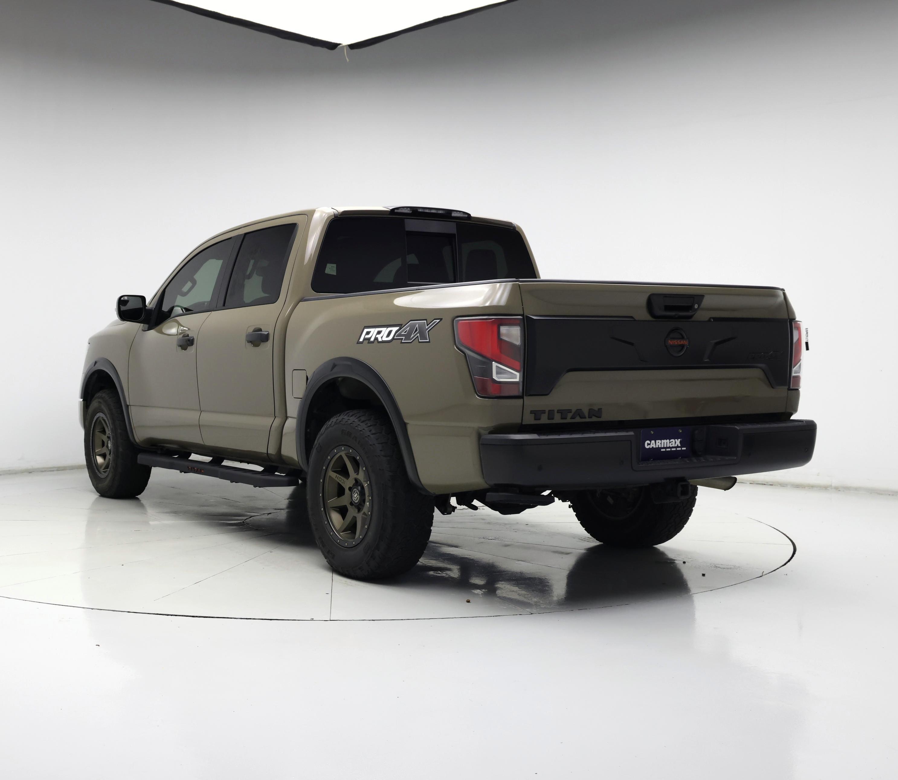 Thumbnail: 2021 Nissan Titan - 2