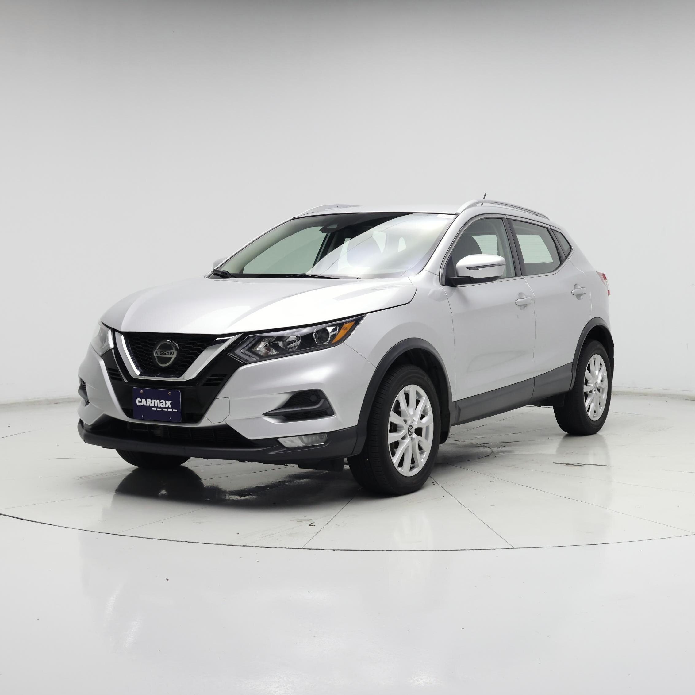 Thumbnail: 2021 Nissan Rogue Sport - 4
