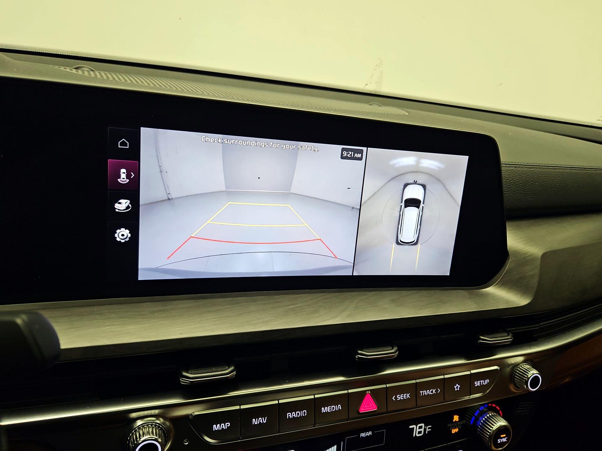 Thumbnail: 2023 Kia Telluride - 15