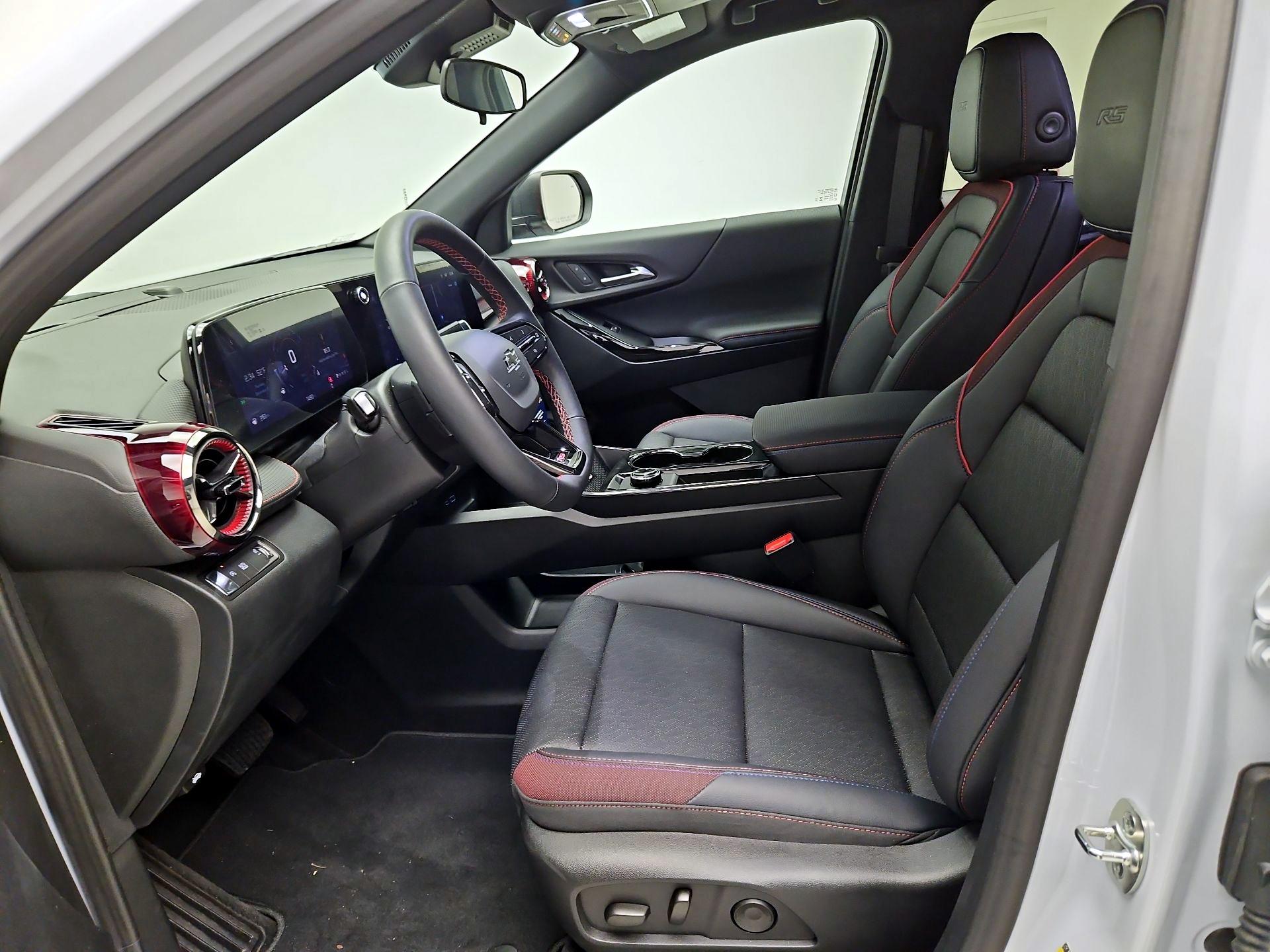 Thumbnail: 2026 Chevrolet Equinox - 11