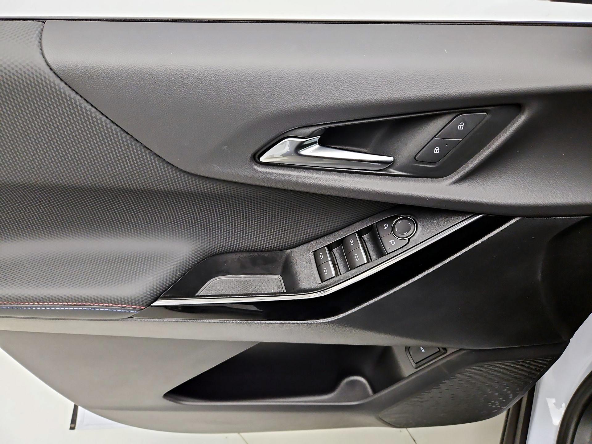 Thumbnail: 2026 Chevrolet Equinox - 12