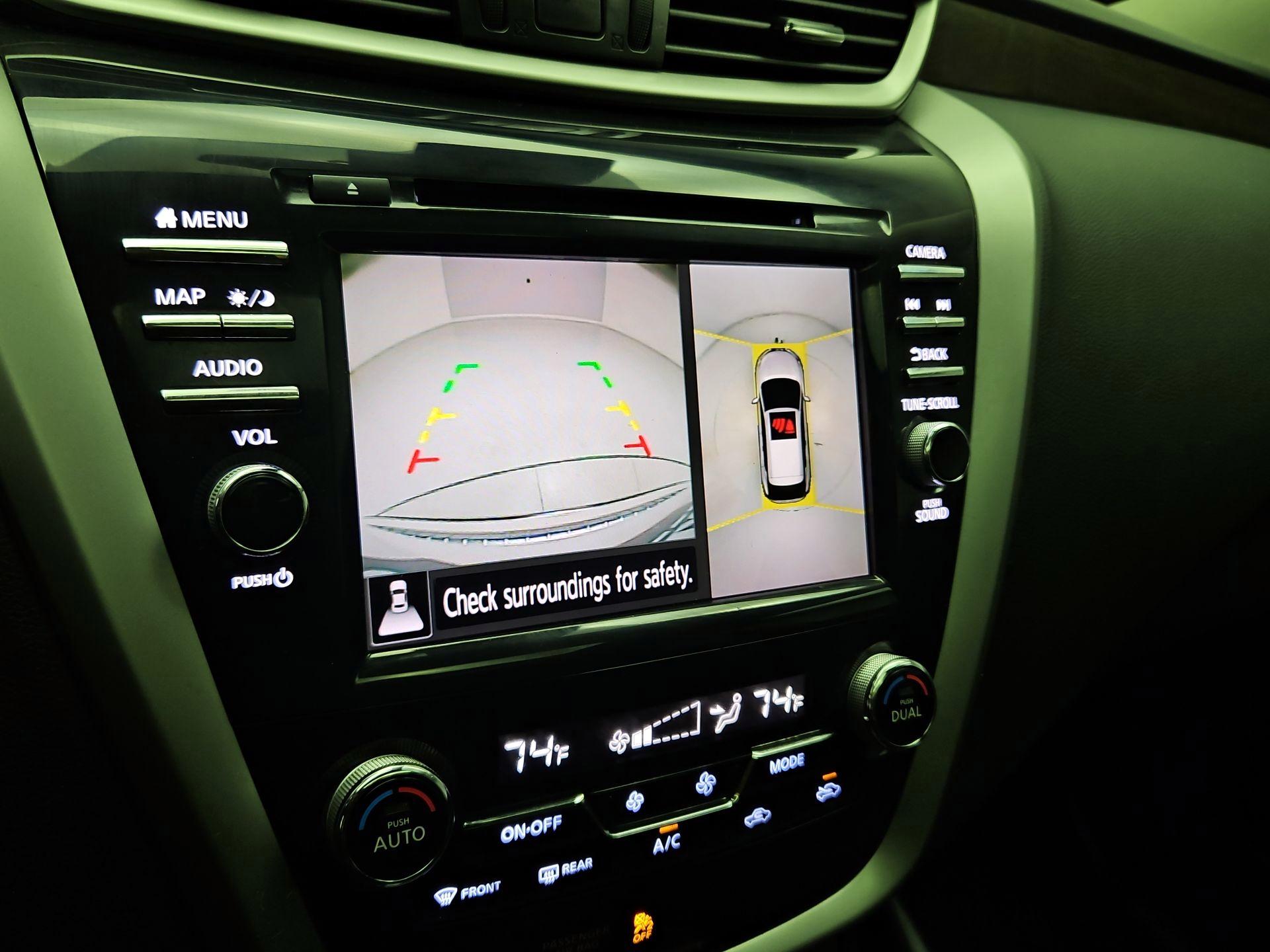 Thumbnail: 2019 Nissan Murano - 15