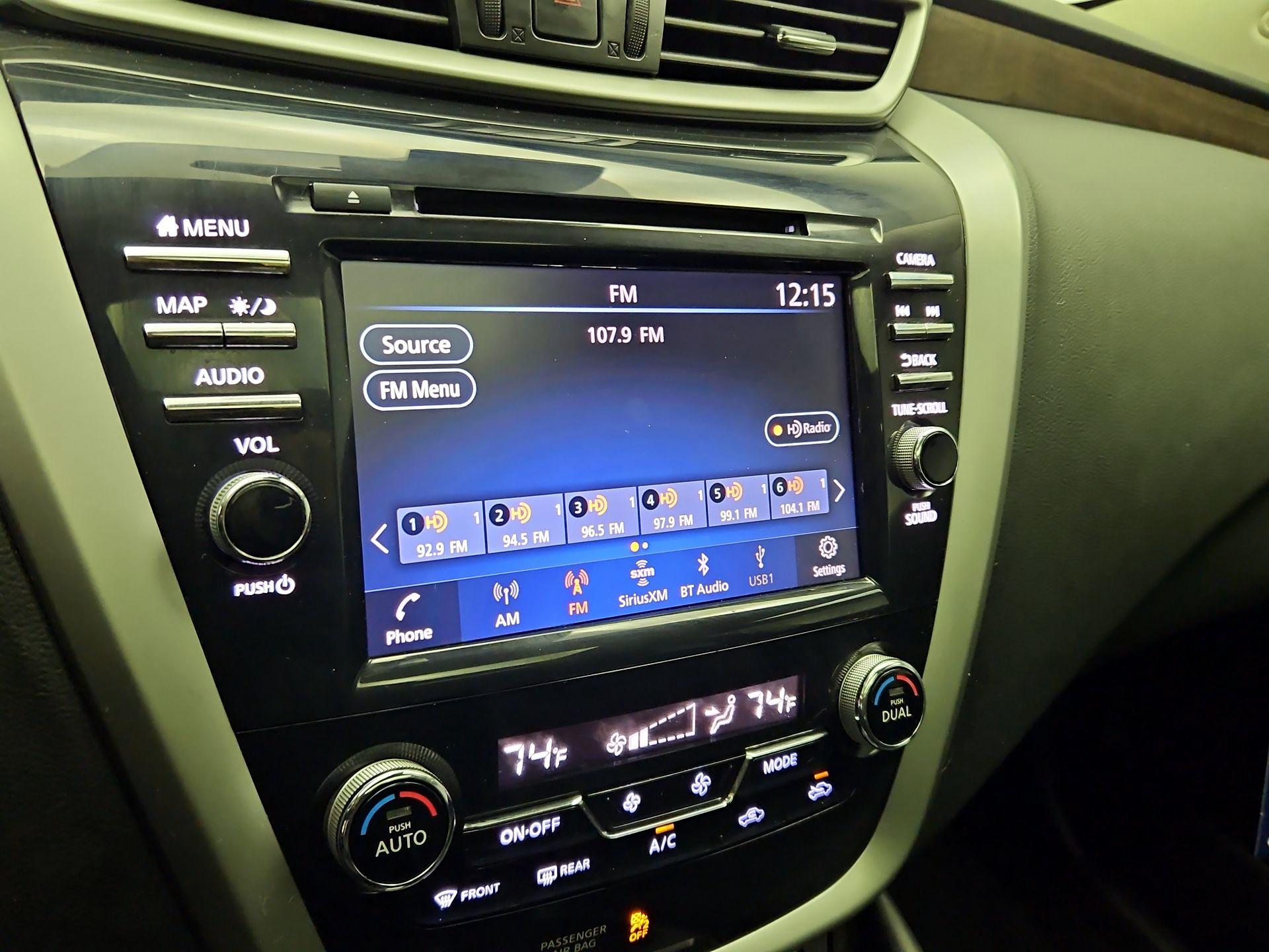 Thumbnail: 2019 Nissan Murano - 16