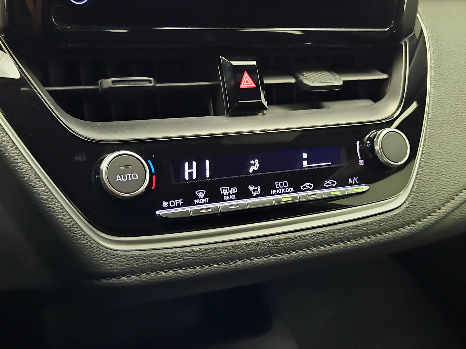 Thumbnail: 2024 Toyota Corolla - 16