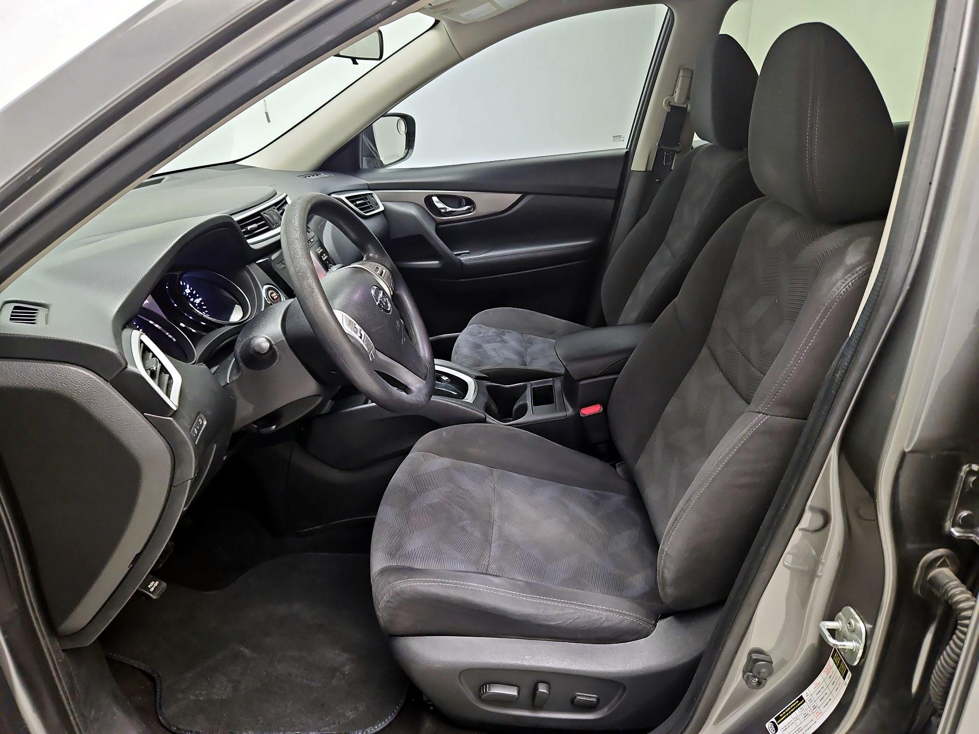 Thumbnail: 2016 Nissan Rogue - 11