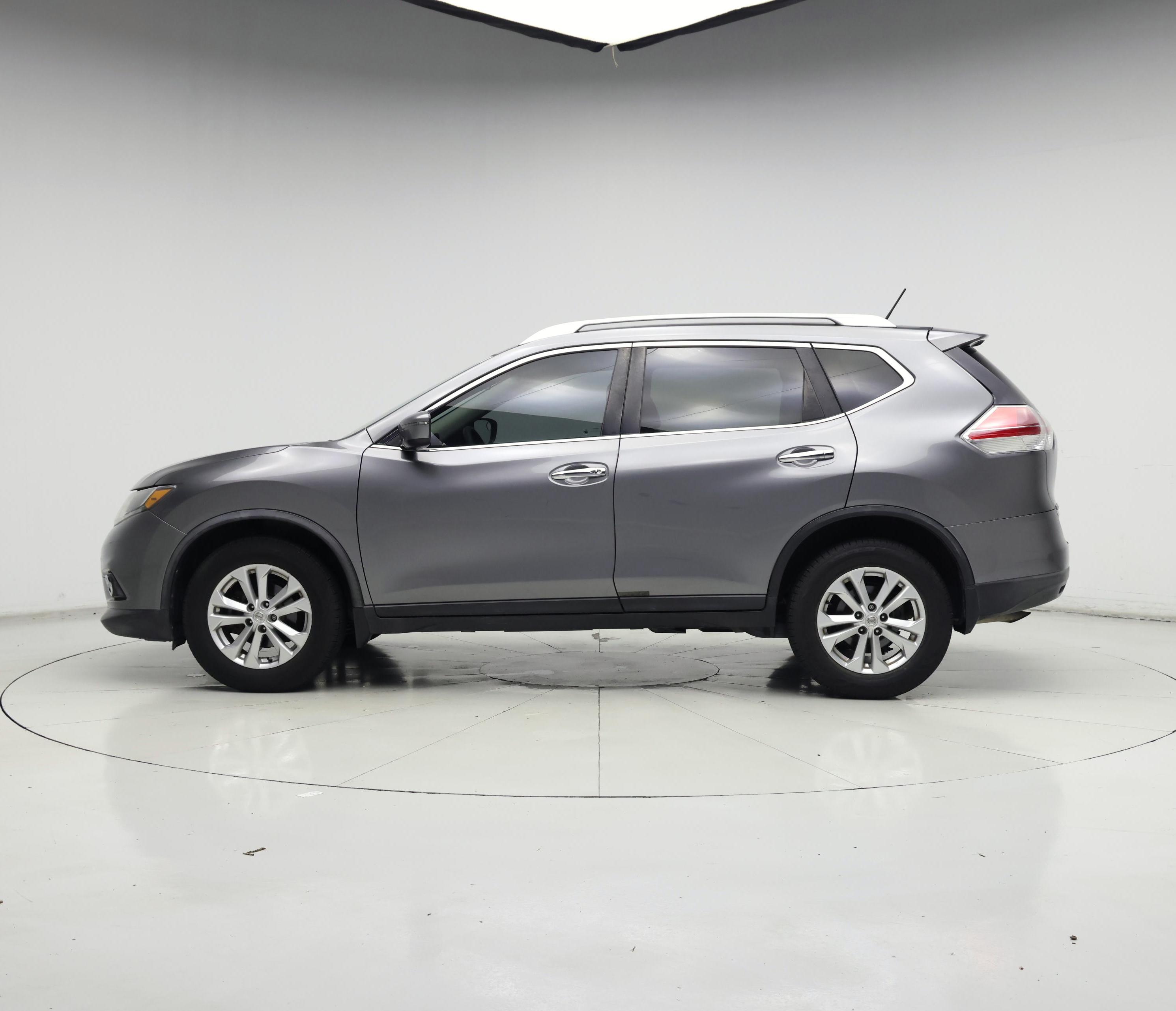 Thumbnail: 2016 Nissan Rogue - 3