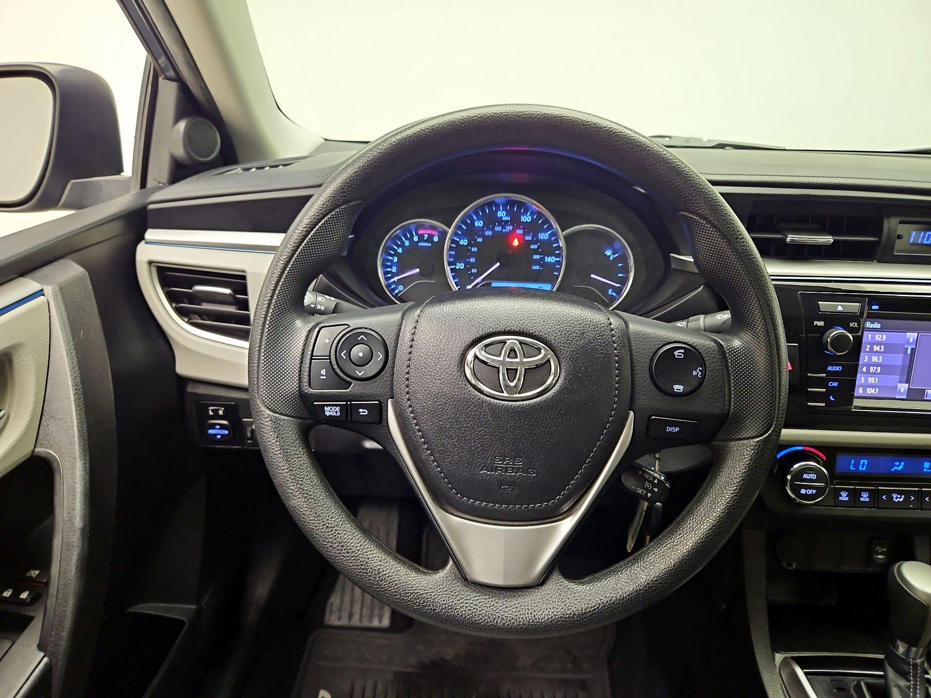 Thumbnail: 2014 Toyota Corolla - 10