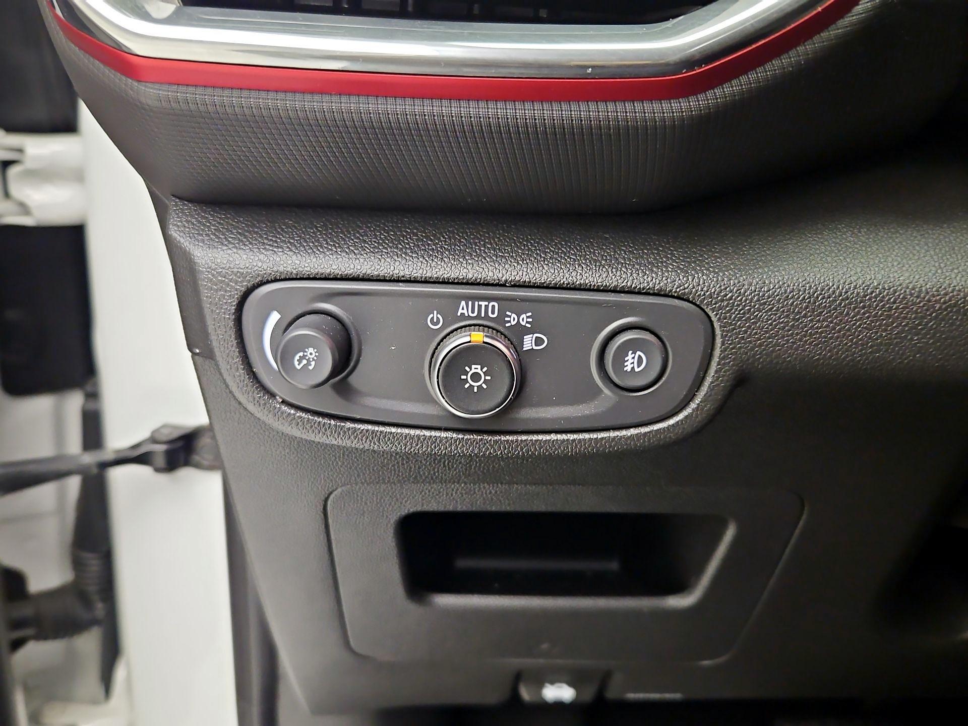 Thumbnail: 2022 Chevrolet TrailBlazer - 13