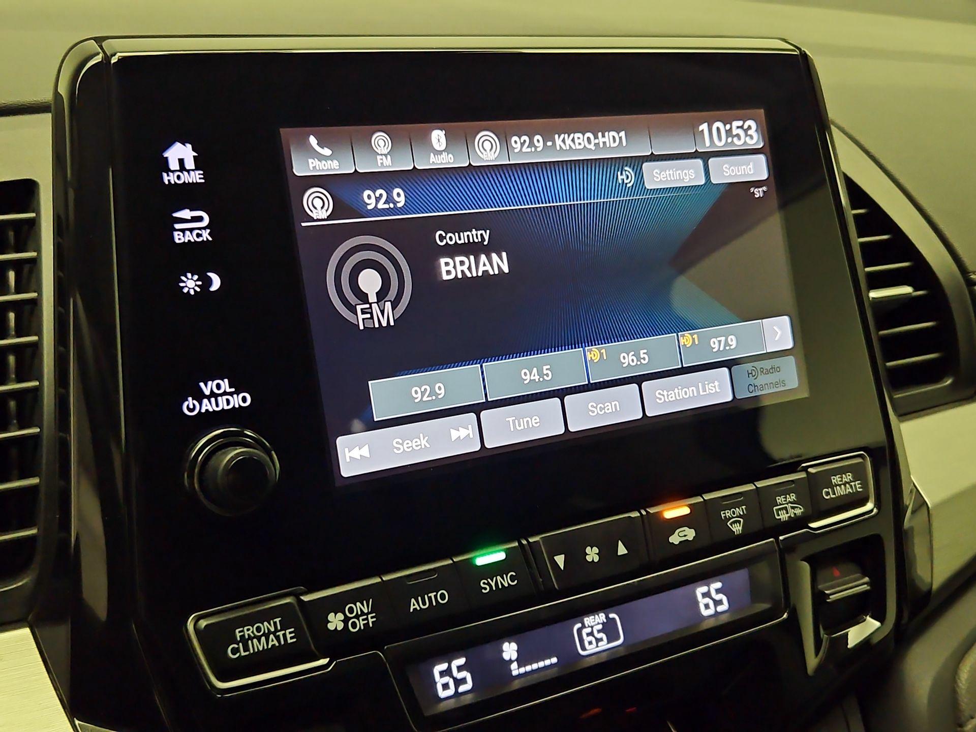 Thumbnail: 2019 Honda Odyssey - 15