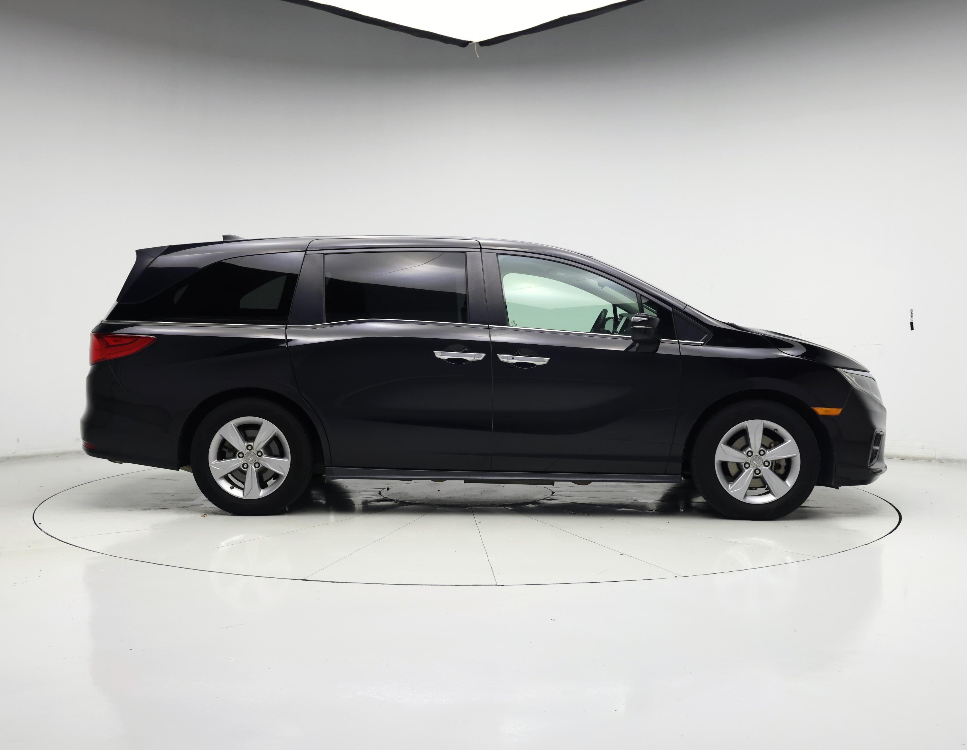 Thumbnail: 2019 Honda Odyssey - 7