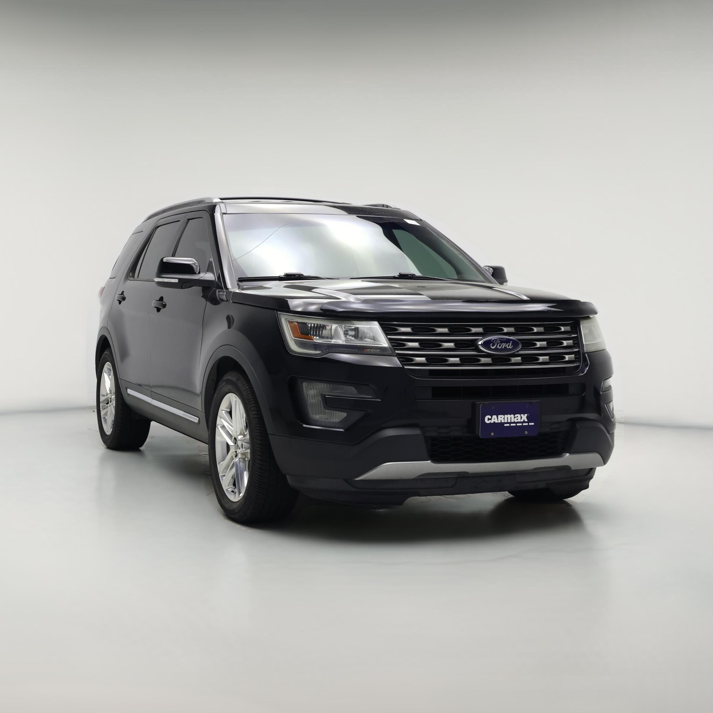 Thumbnail: 2016 Ford Explorer - 1