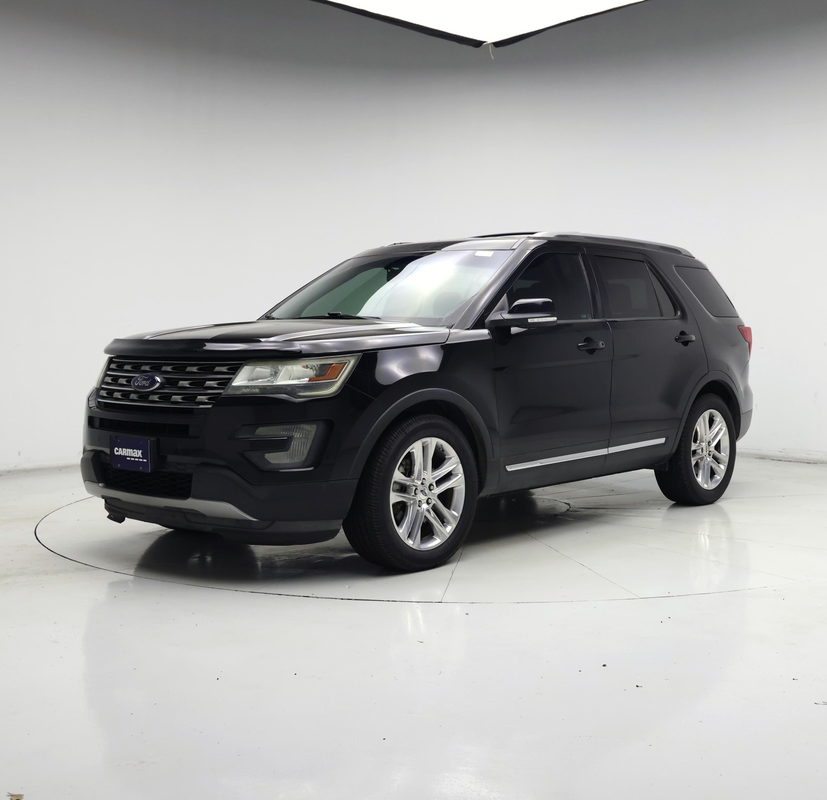 Thumbnail: 2016 Ford Explorer - 4