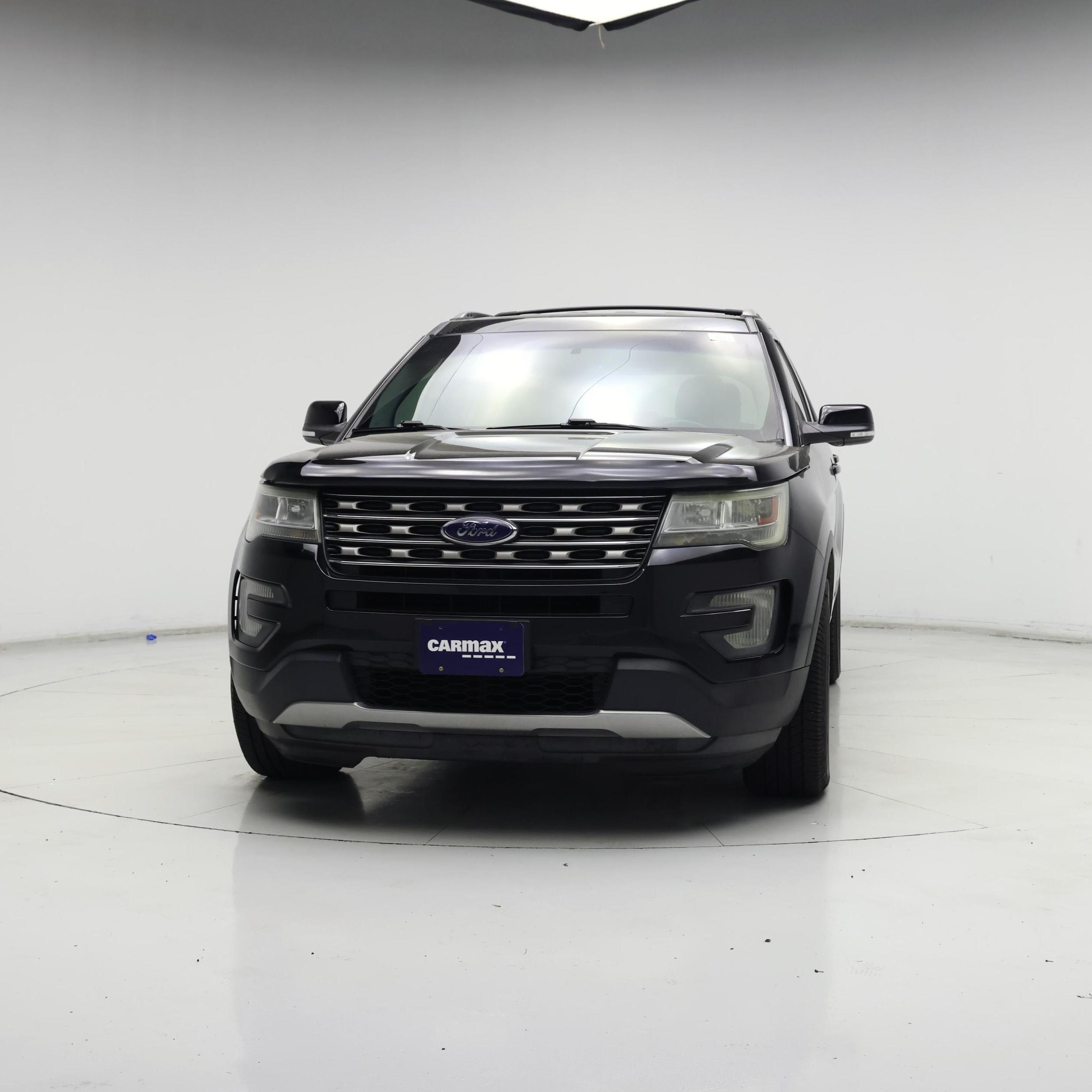 Thumbnail: 2016 Ford Explorer - 5