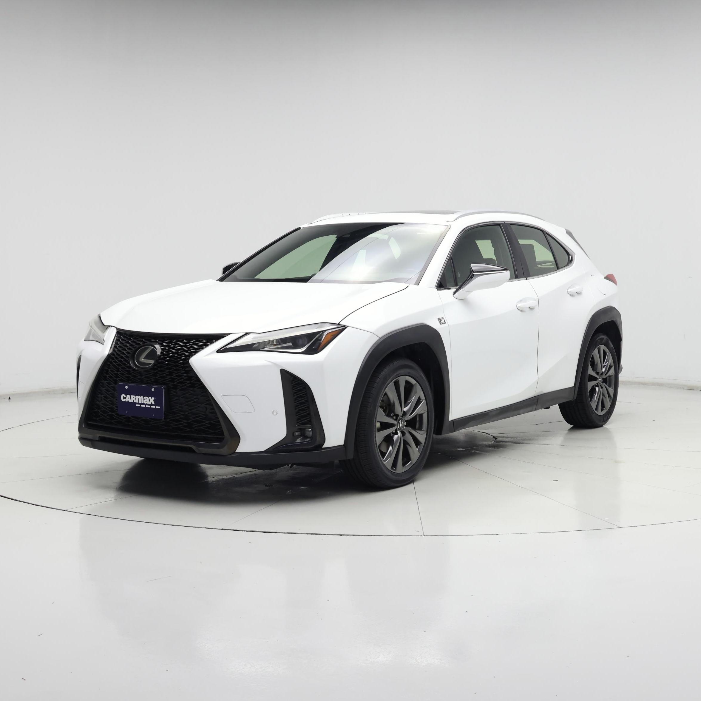 Thumbnail: 2019 Lexus UX - 4