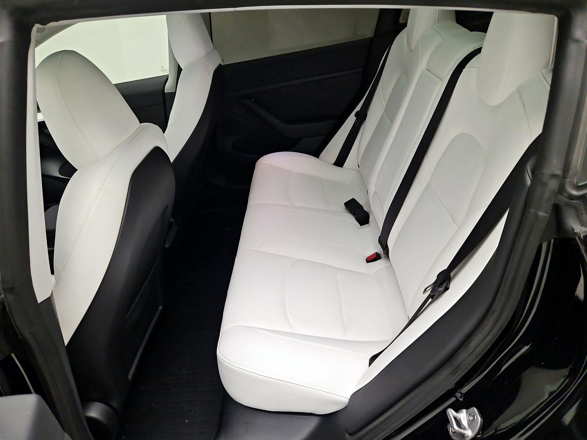 Thumbnail: 2023 Tesla Model 3 - 20