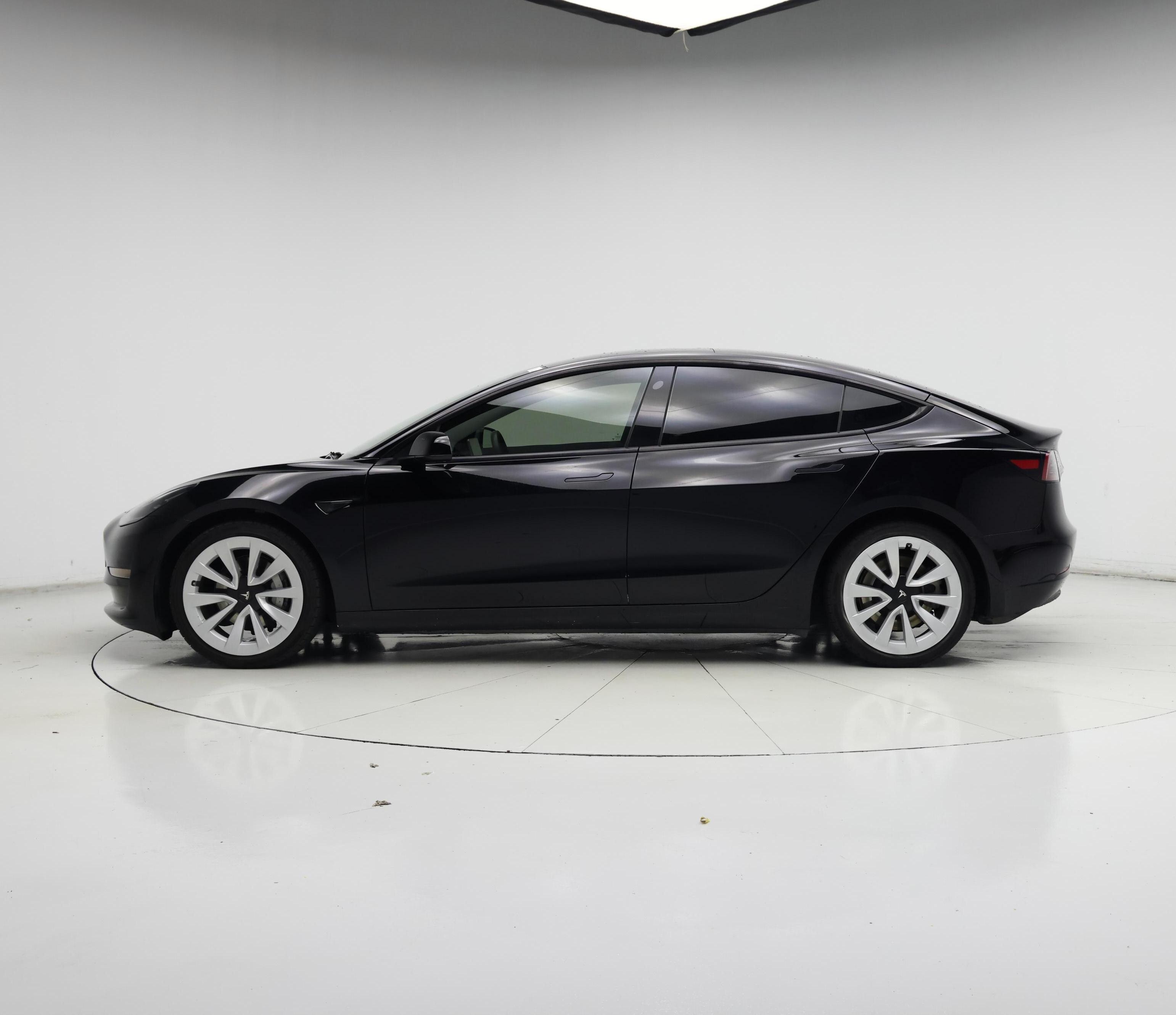 Thumbnail: 2023 Tesla Model 3 - 3