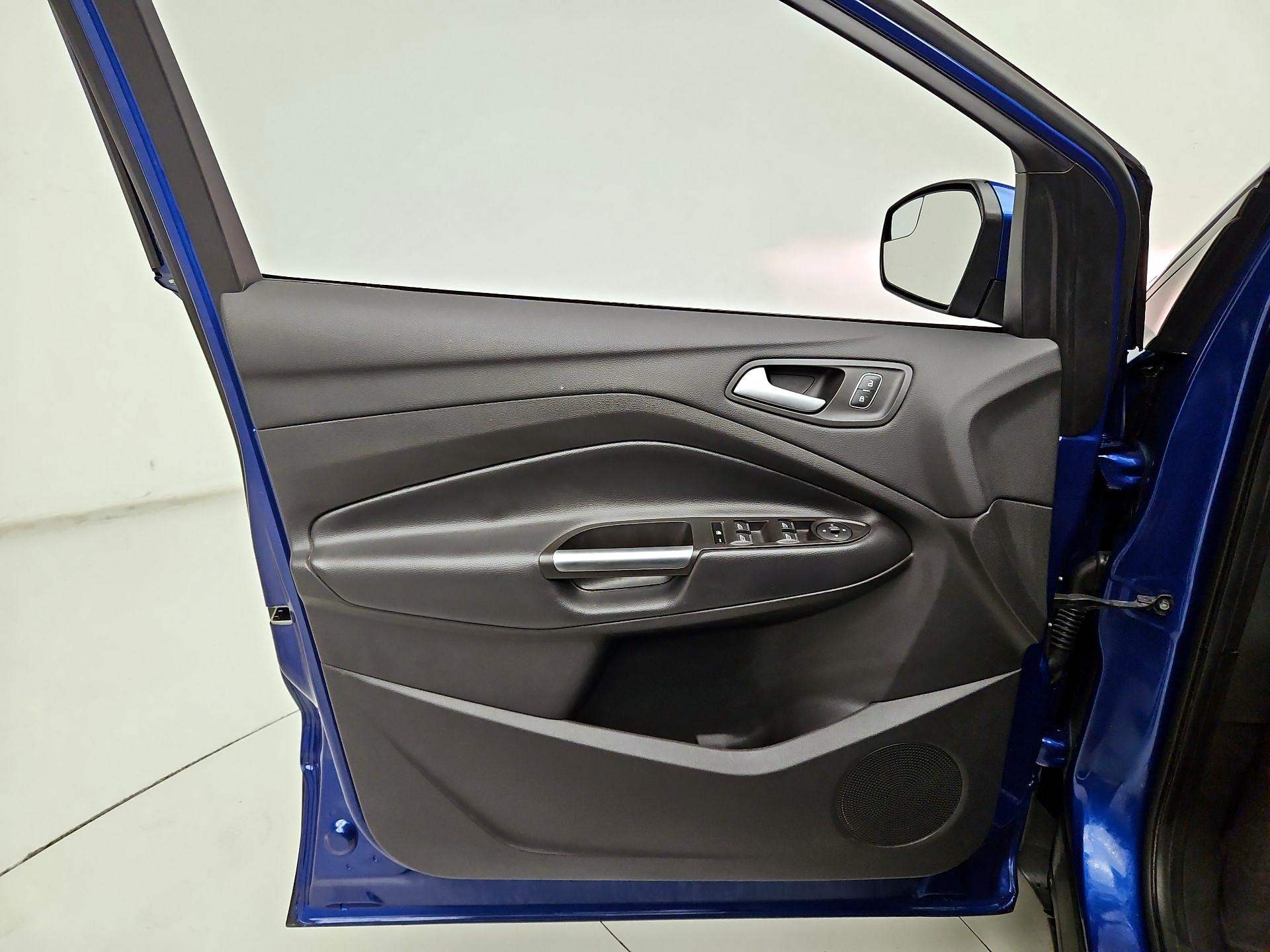 Thumbnail: 2019 Ford Escape - 12