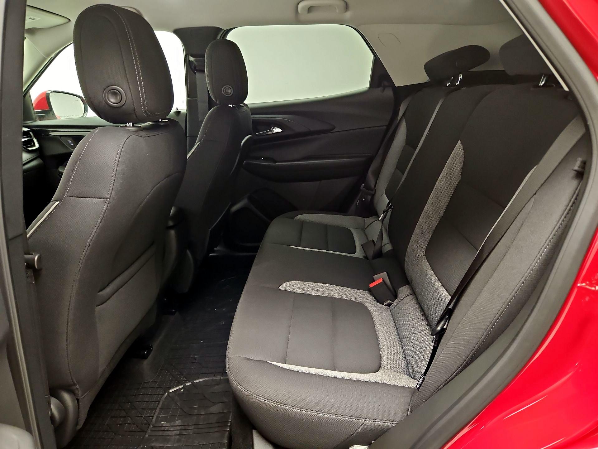 Thumbnail: 2026 Chevrolet TrailBlazer - 17