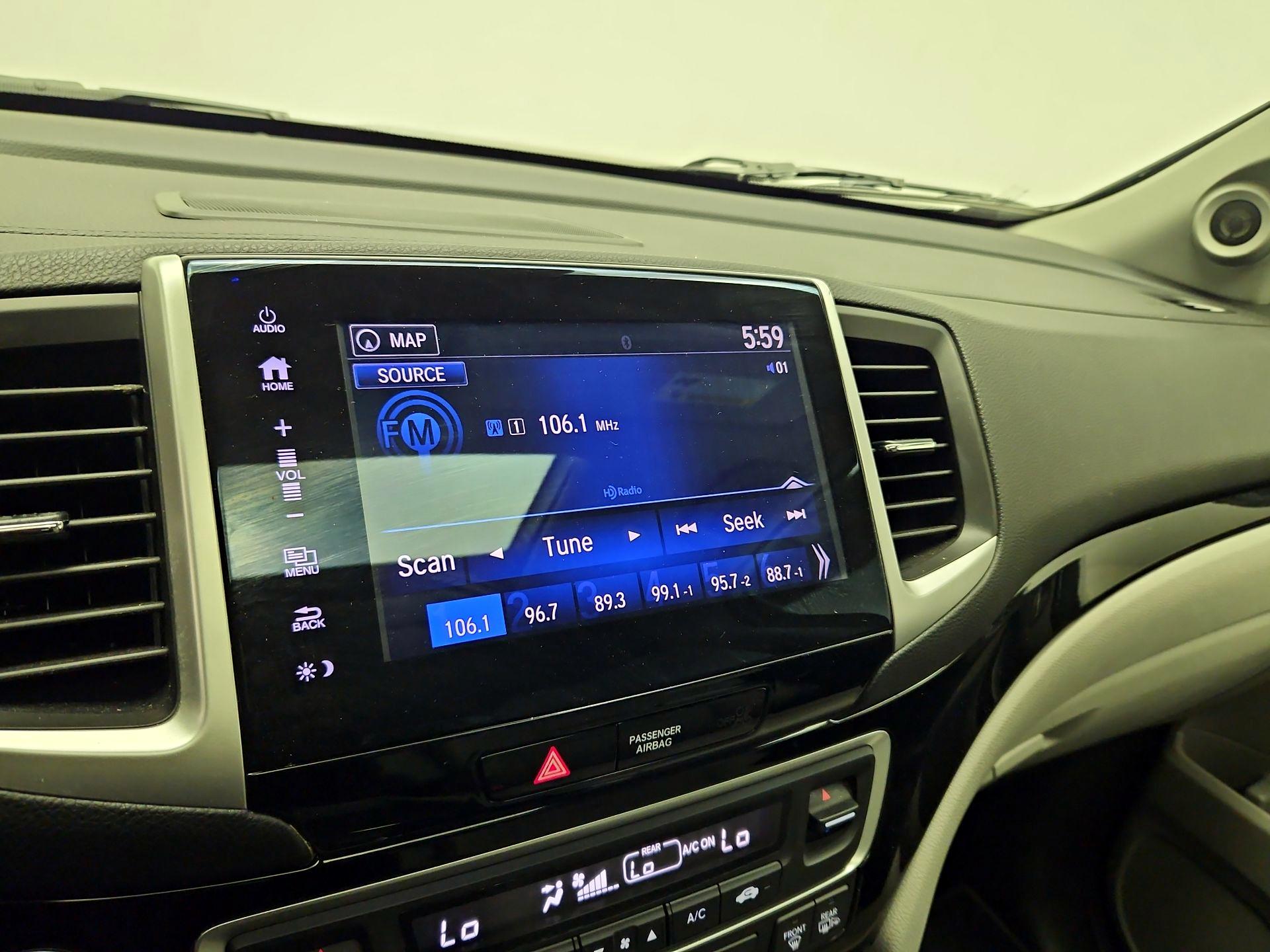 Thumbnail: 2017 Honda Ridgeline - 16