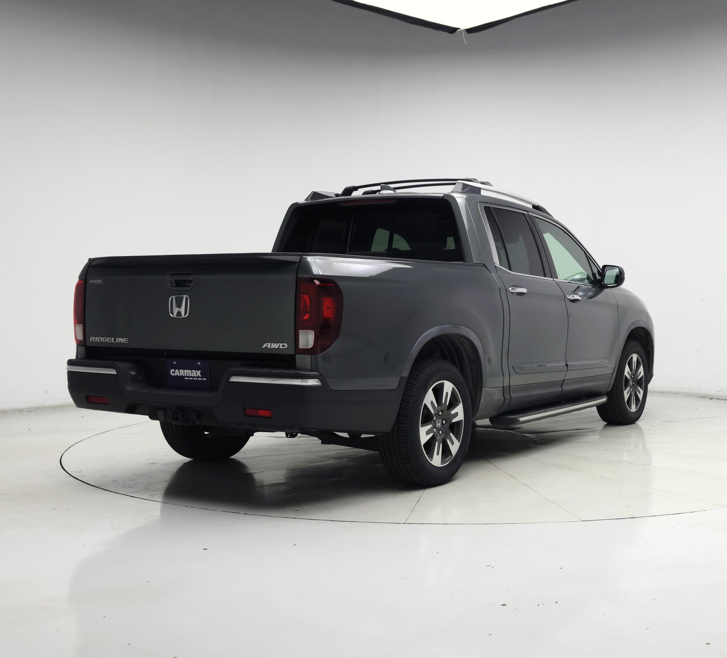 Thumbnail: 2017 Honda Ridgeline - 8