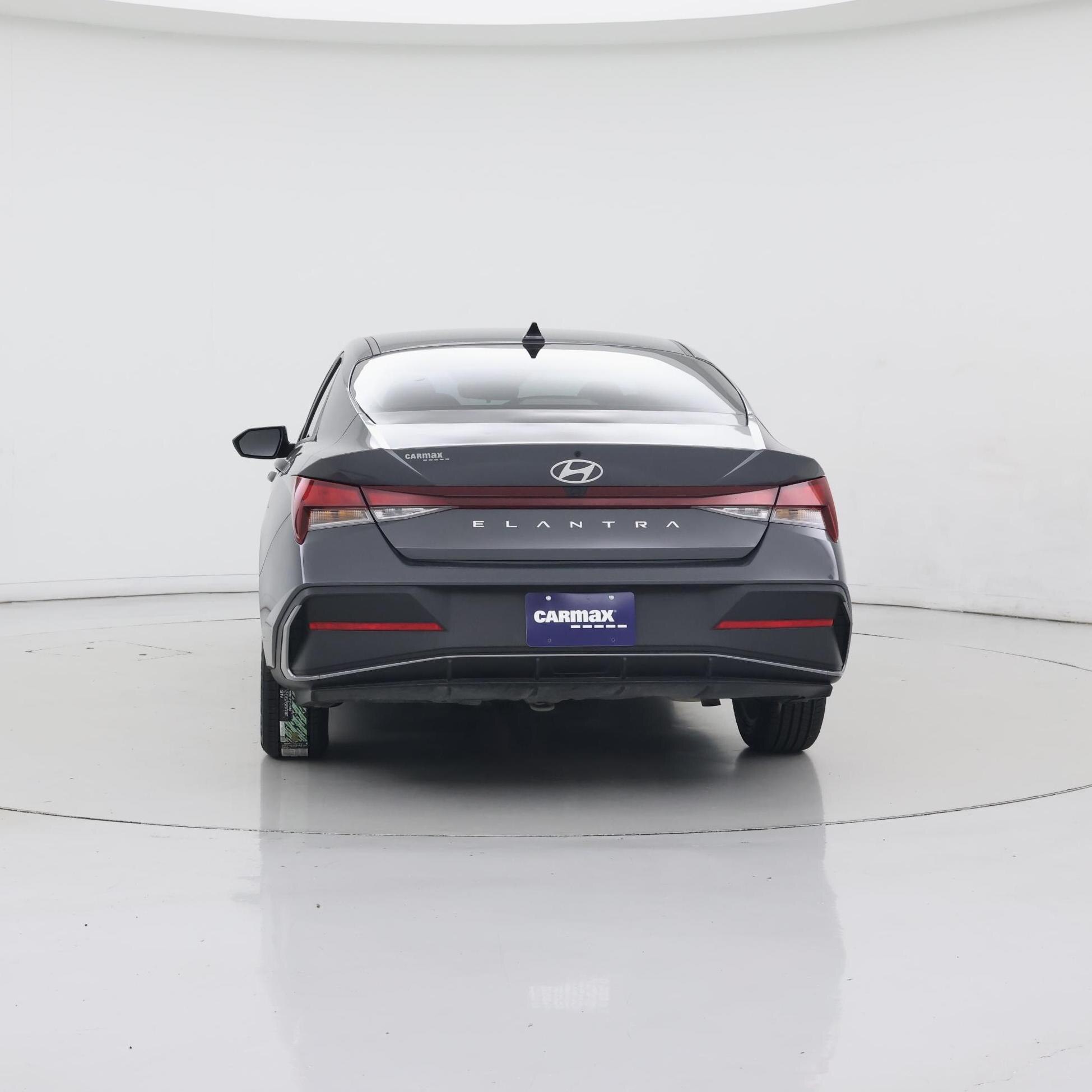 Thumbnail: 2024 Hyundai Elantra - 6