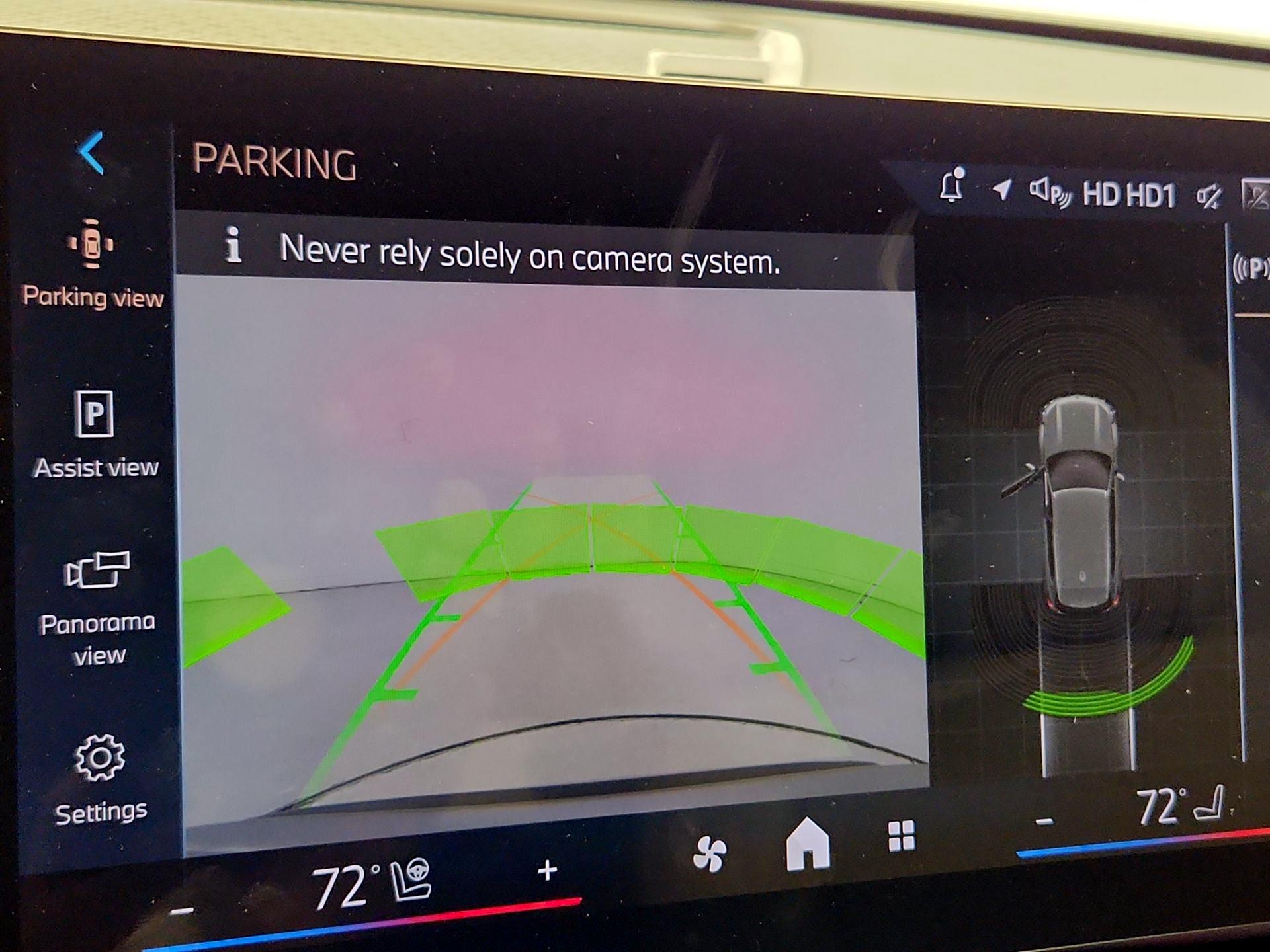 Thumbnail: 2025 BMW X1 - 14