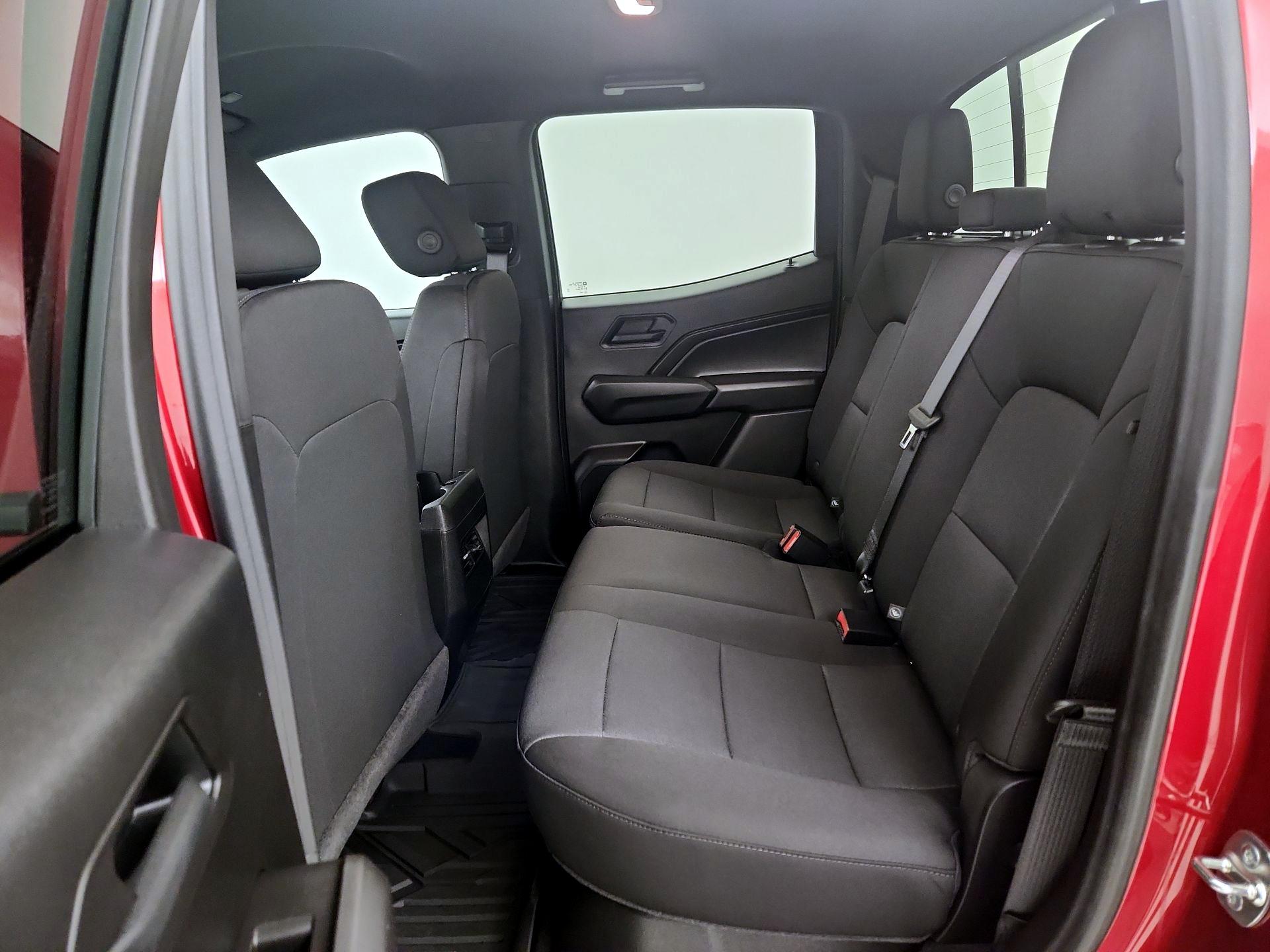 Thumbnail: 2025 Chevrolet Colorado - 19