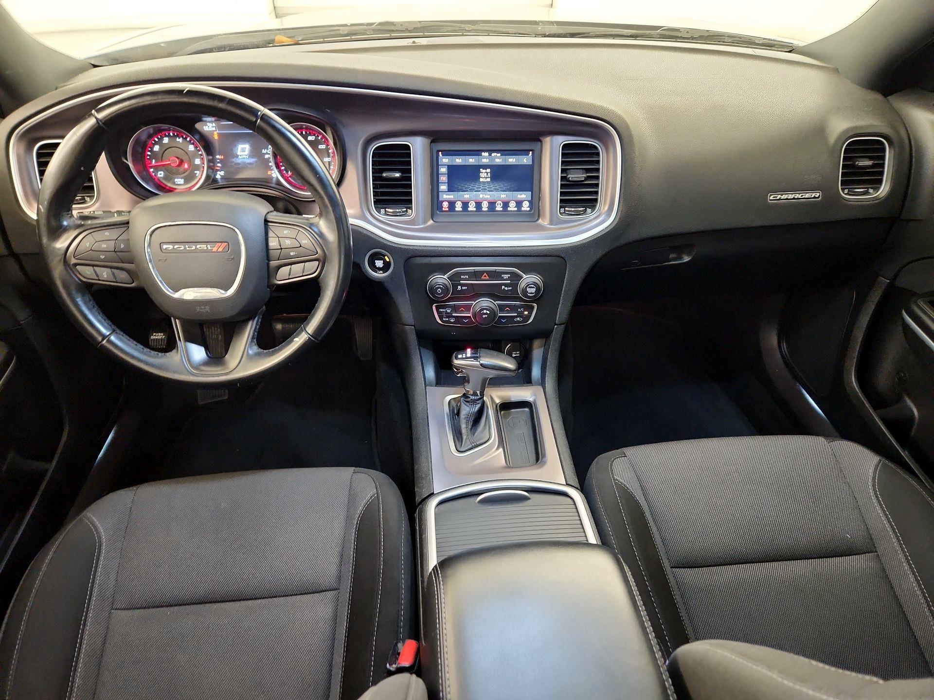 Thumbnail: 2022 Dodge Charger - 9