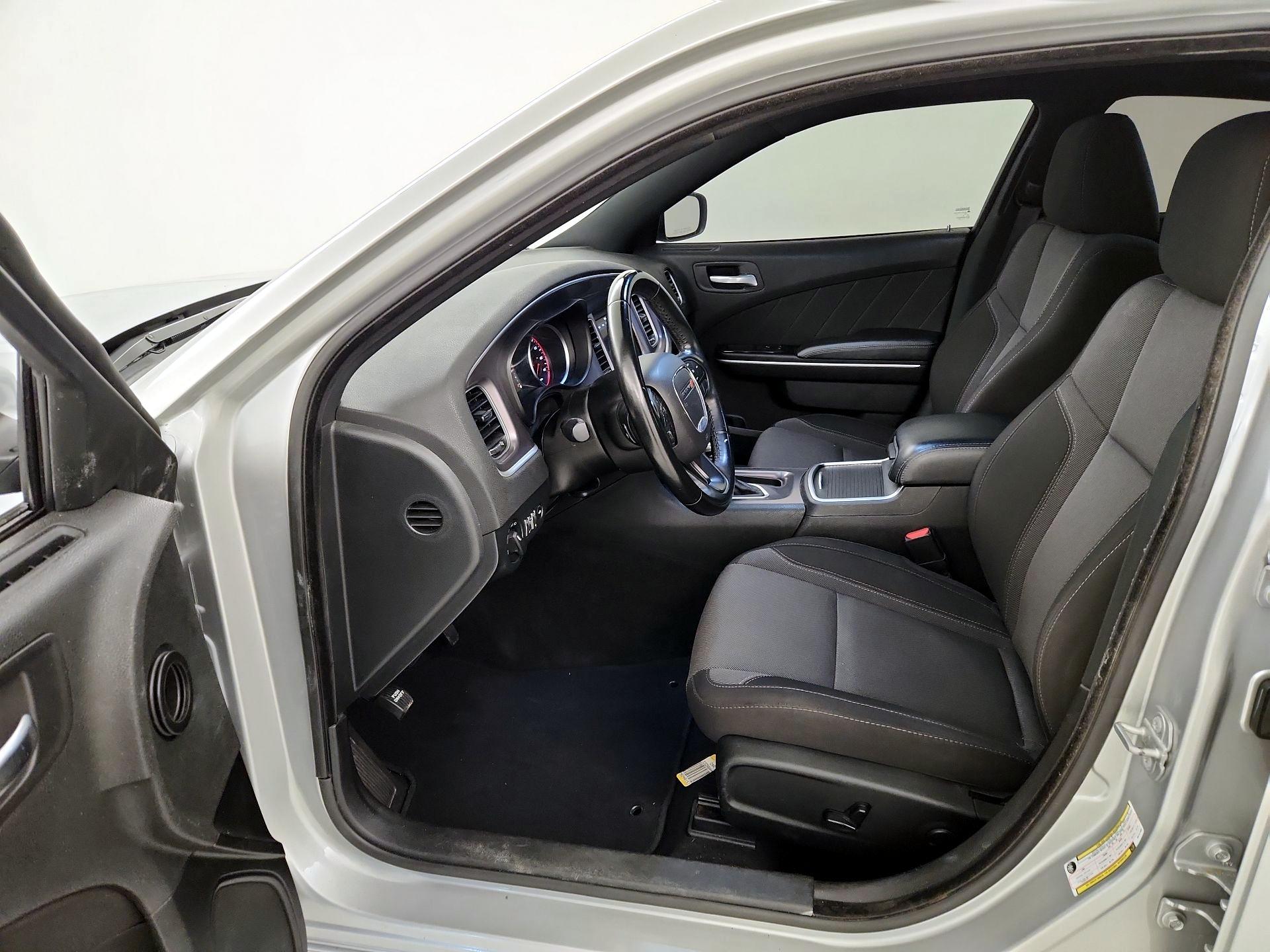 Thumbnail: 2022 Dodge Charger - 11