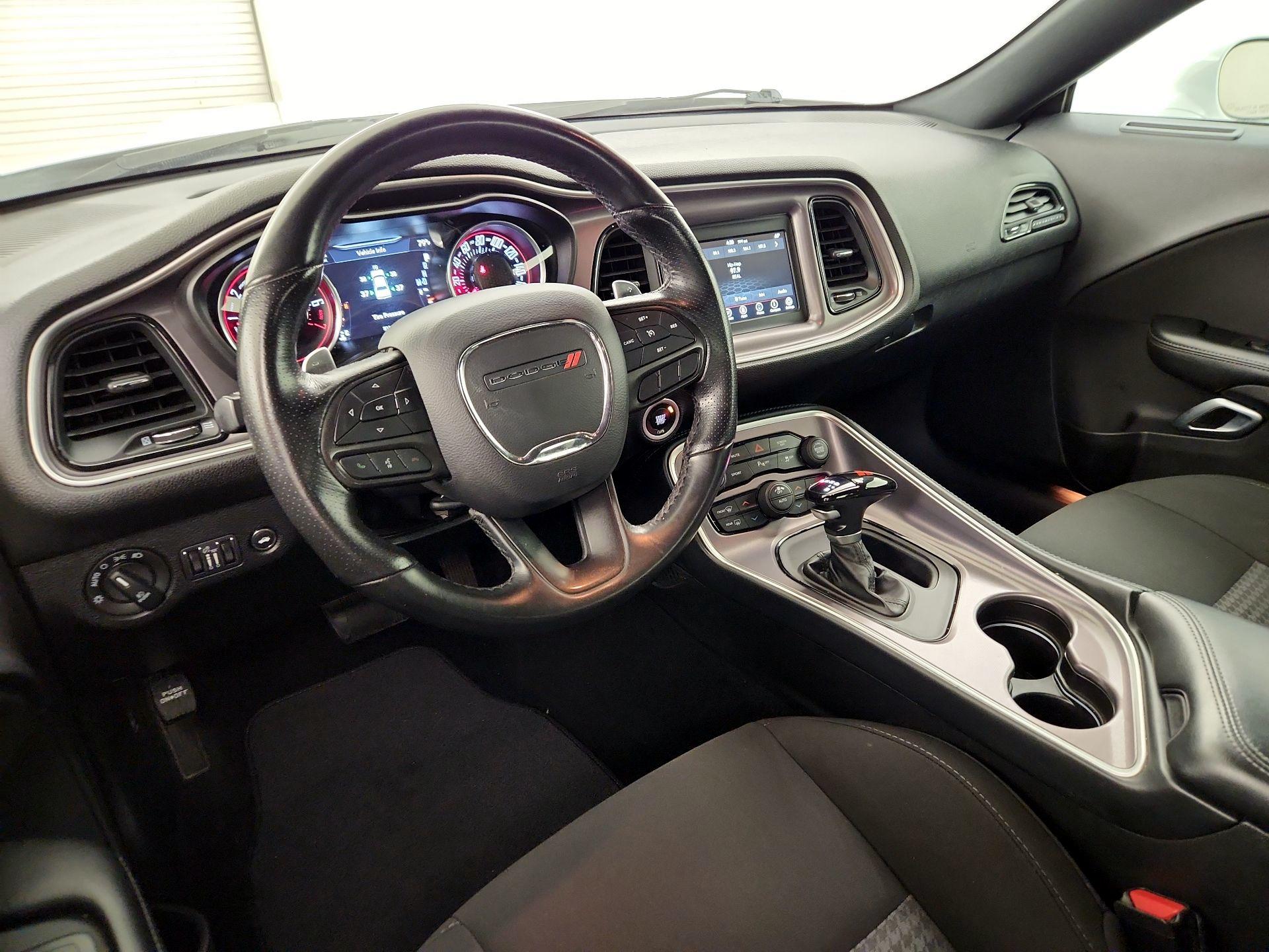 Thumbnail: 2022 Dodge Challenger - 9