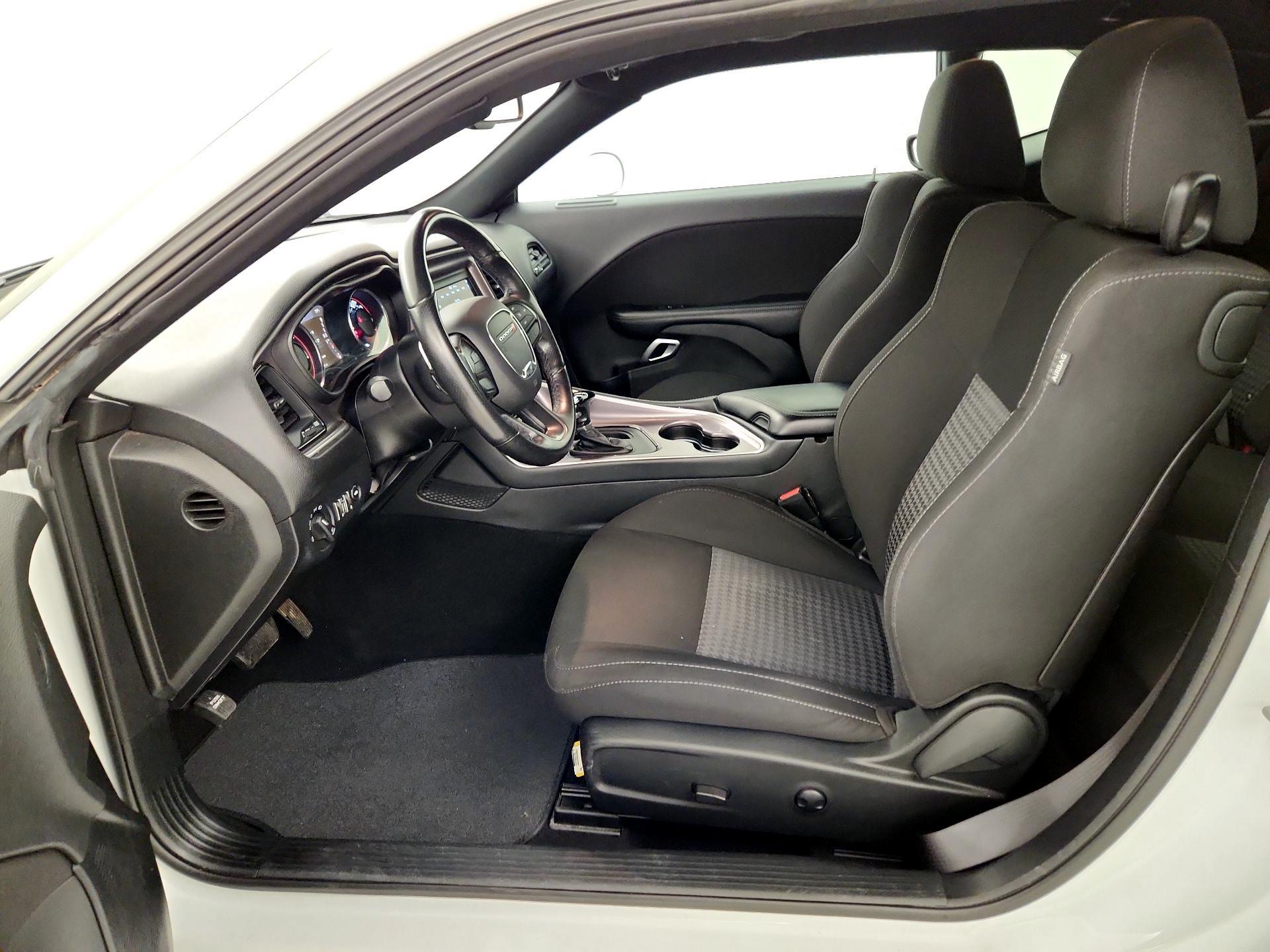 Thumbnail: 2022 Dodge Challenger - 11