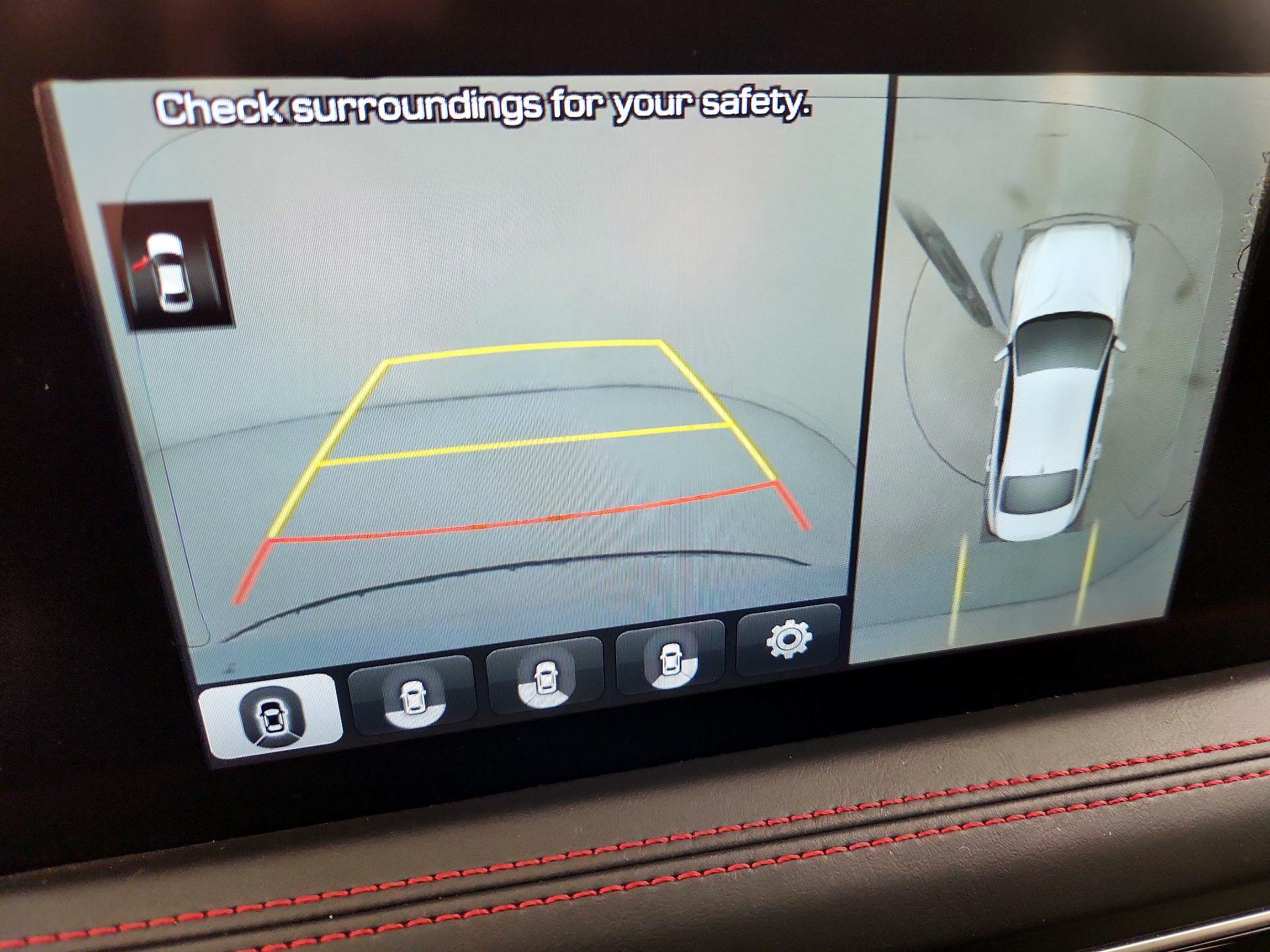 Thumbnail: 2021 Genesis G70 - 15