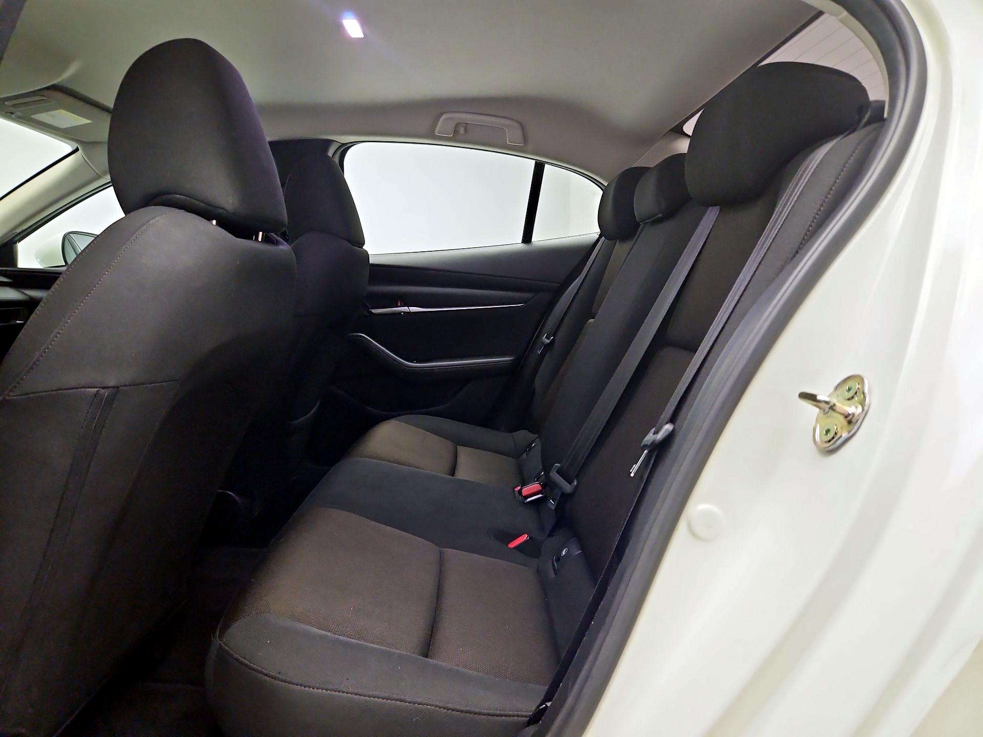 Thumbnail: 2021 Mazda Mazda3 - 19