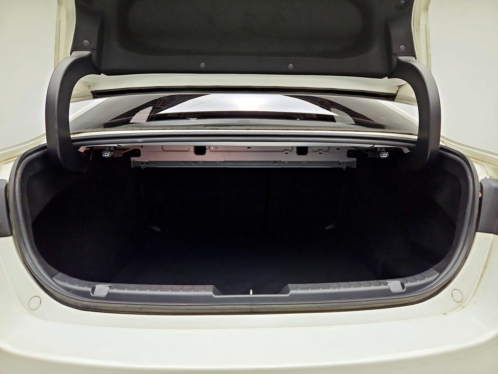 Thumbnail: 2021 Mazda Mazda3 - 20