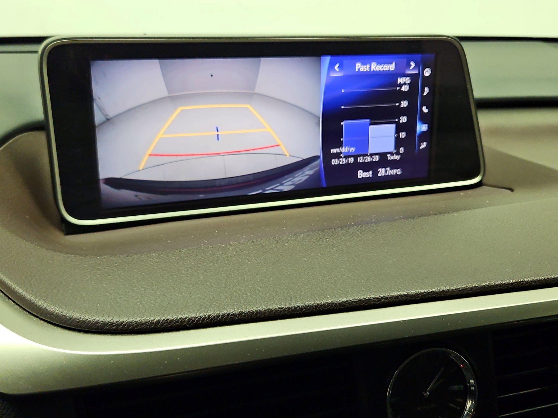 Thumbnail: 2017 Lexus RX - 15