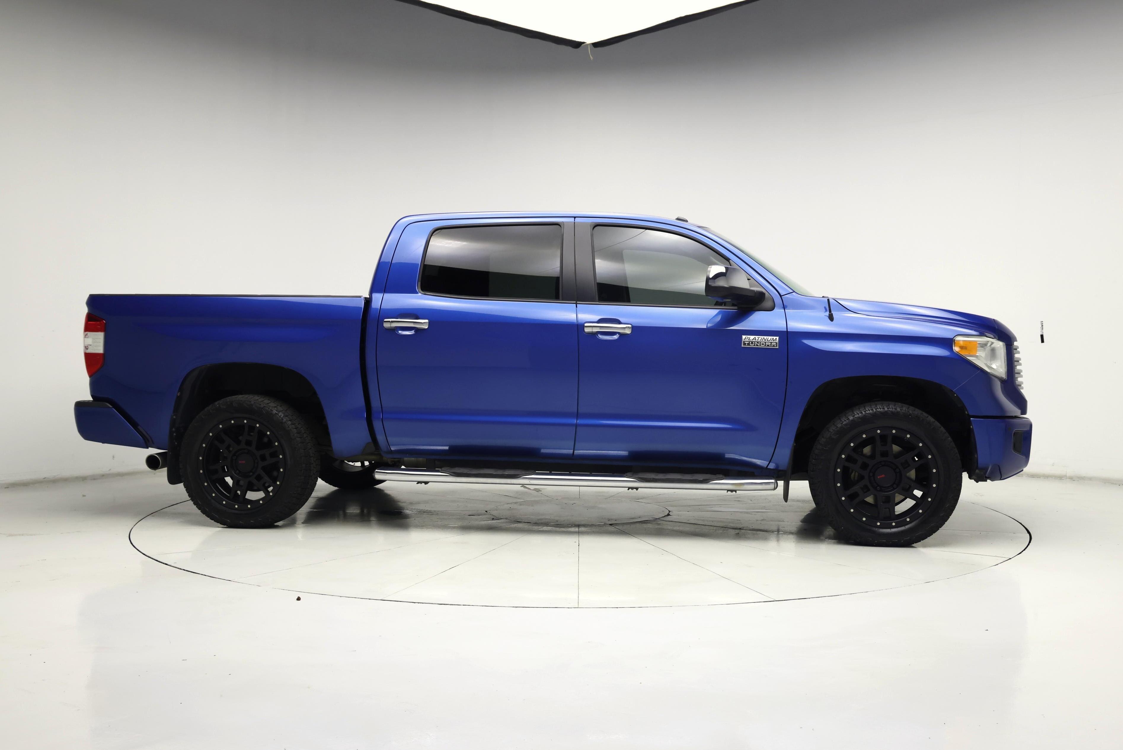 Thumbnail: 2017 Toyota Tundra - 7