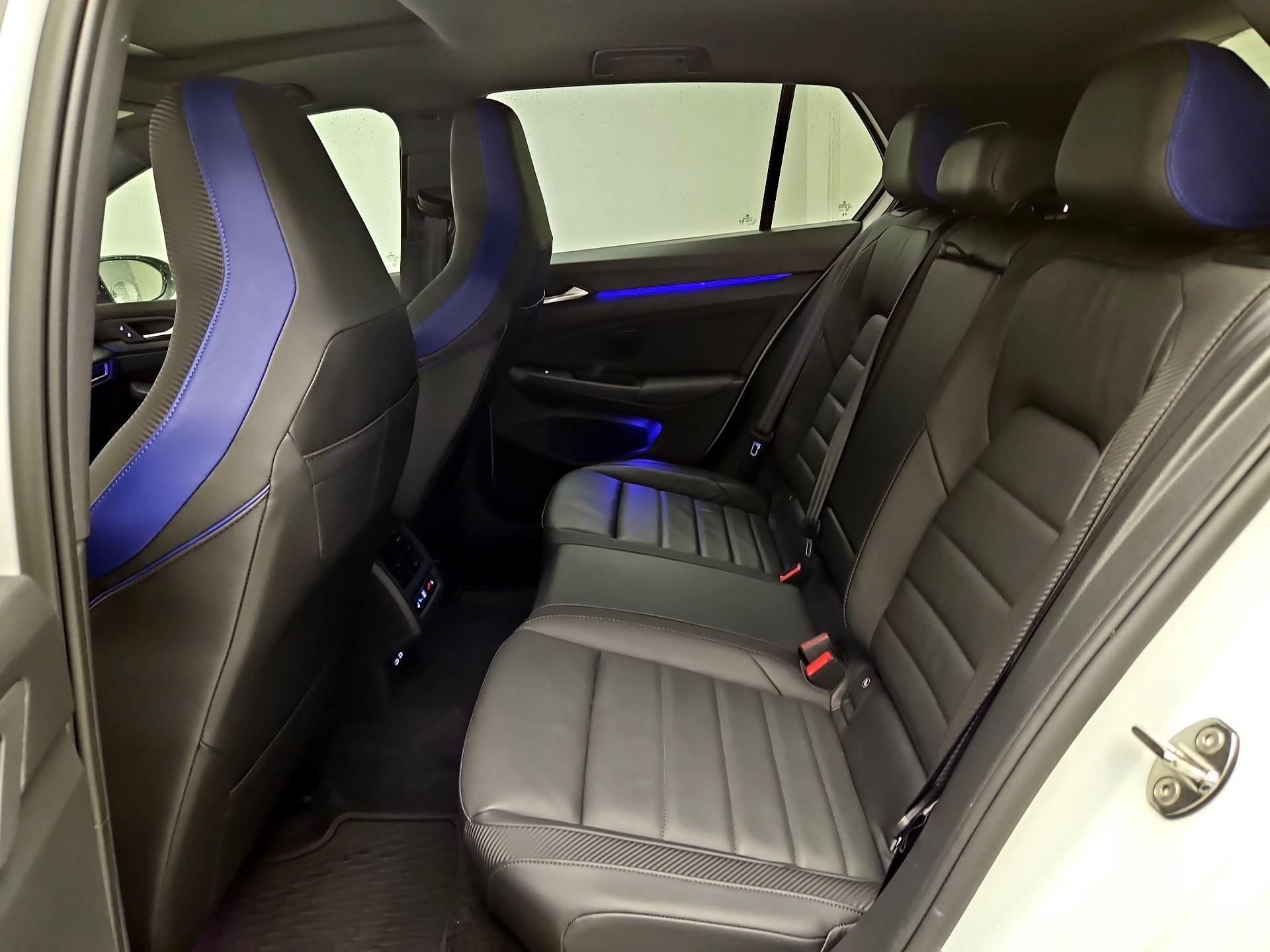 Thumbnail: 2024 Volkswagen Golf - 18